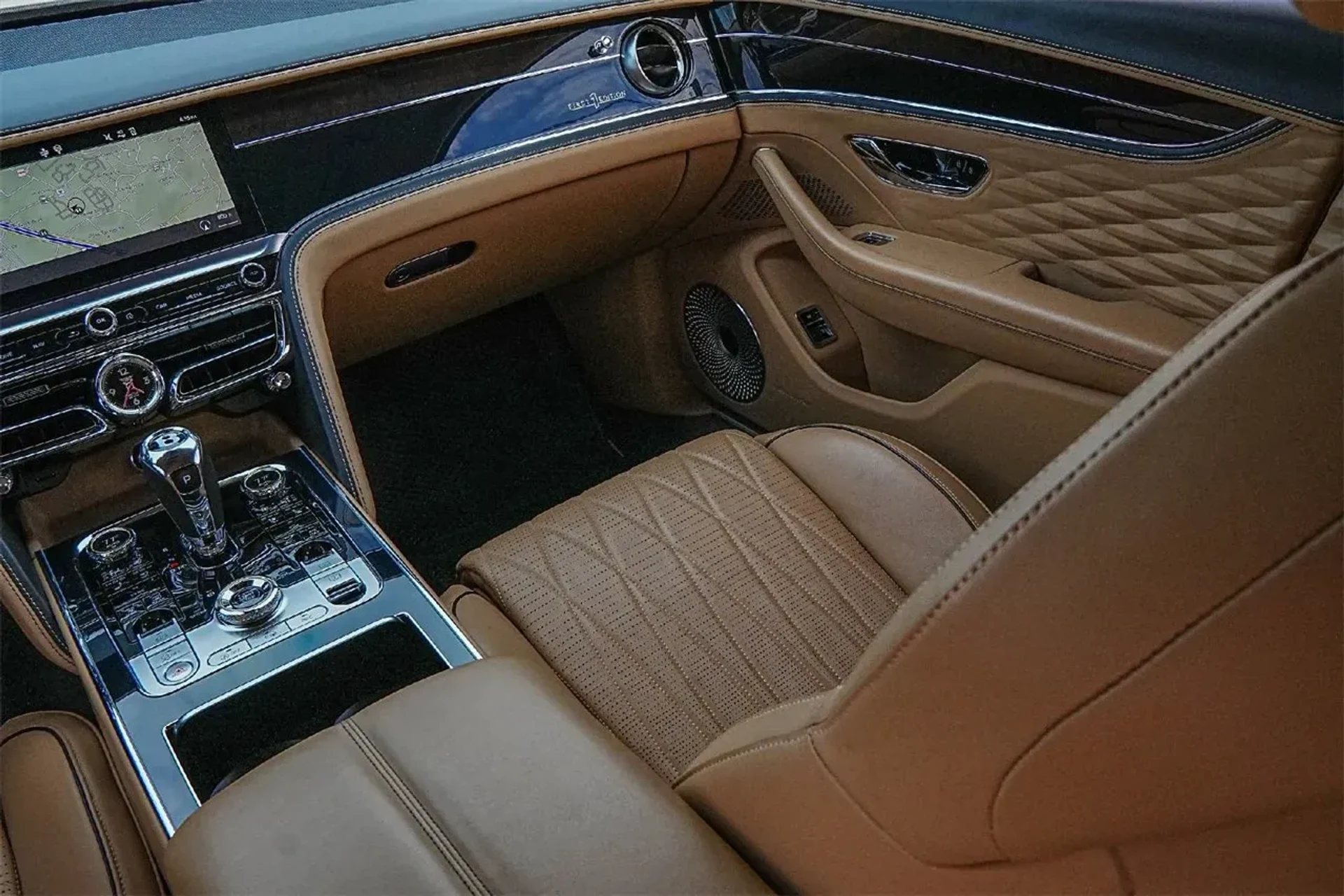 mph041_997131144_64d990a1915042d28e432dcc3101c43a_3383270559