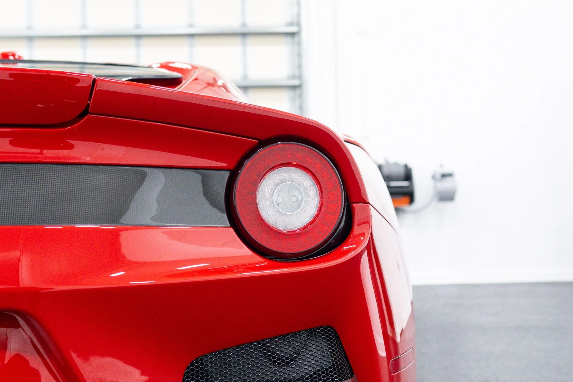 mph042_1005828358_Used_2017_Ferrari_F12tdf_1788471792_3b6dd41b14