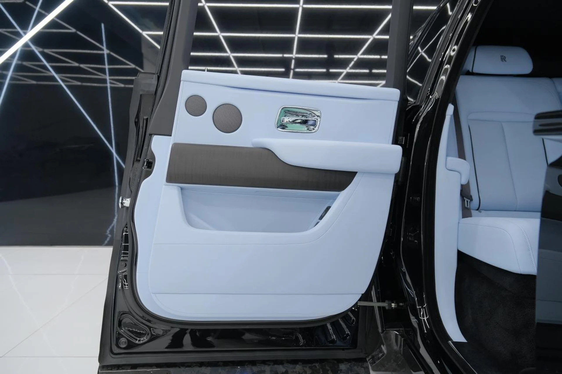 mph042_1008525246_a0f0bcd5587787705b8afd0f978f3c25_6bb3832fc5