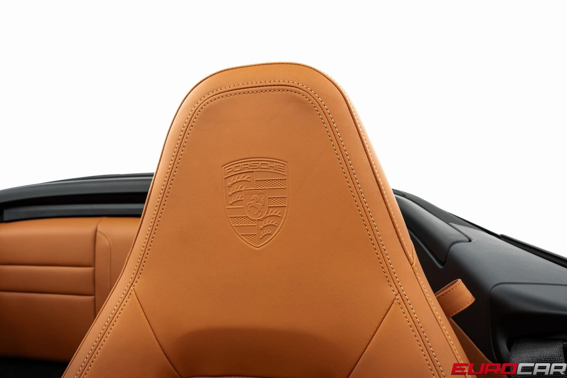 mph042_100865733_image_43_4311b152b9