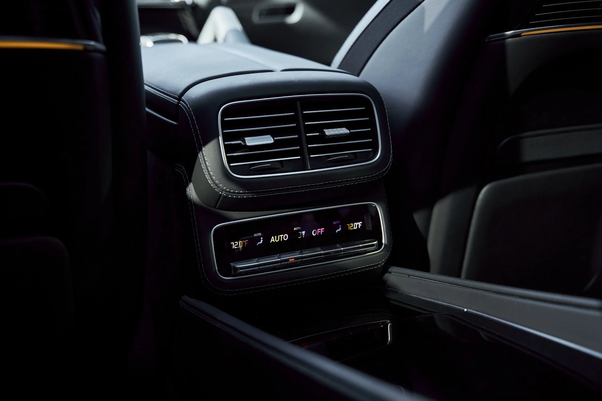 mph042_1011019924_Used_2024_Mercedes_Benz_GLS_Maybach_GLS_600_1766882842_c466c3c209