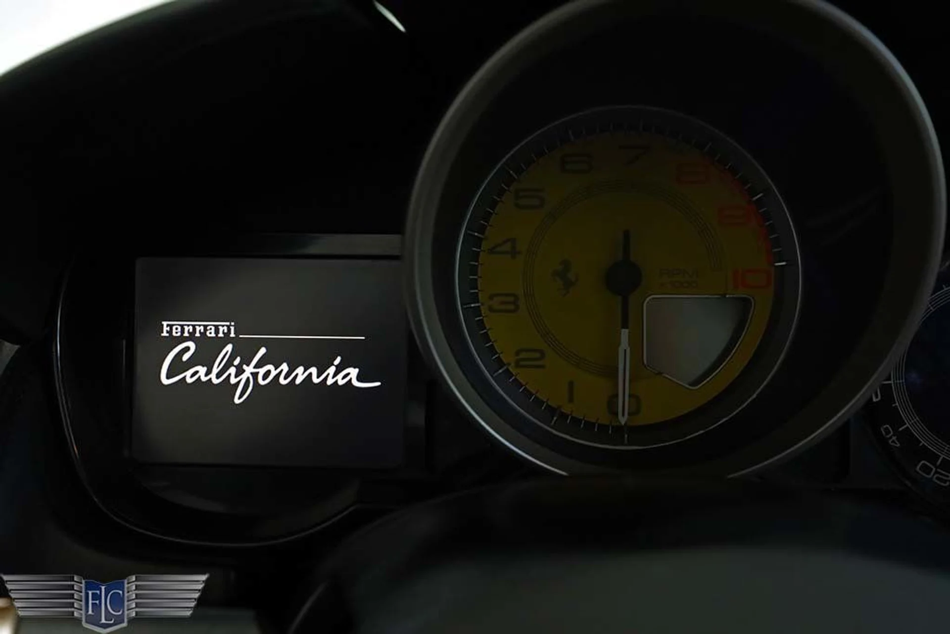 mph042_1013454342_used_2012_ferrari_california_2drconvertible_9689_22890913_43_1024_09859354ad