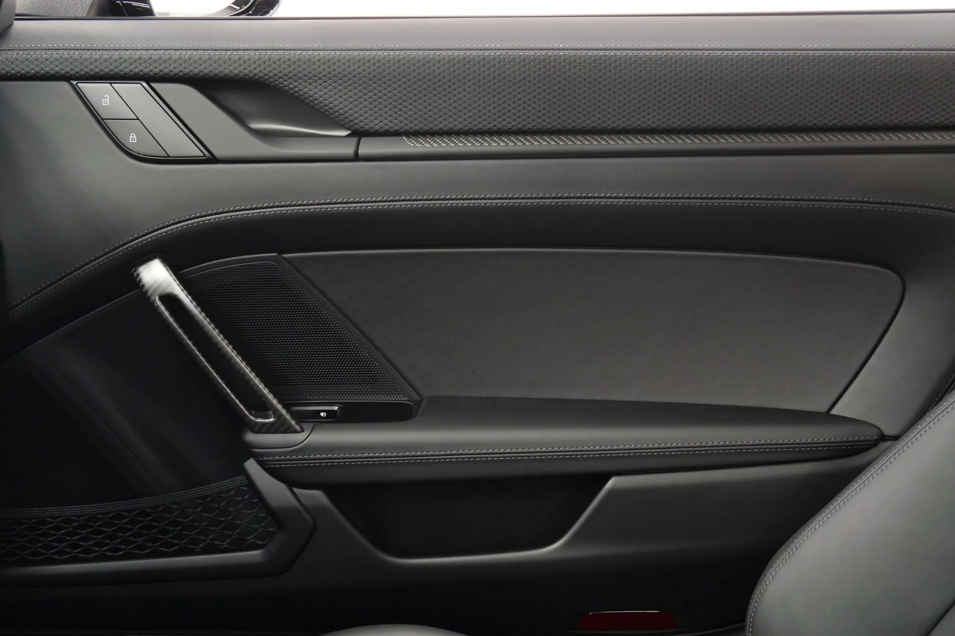 mph042_1053119109_Used_2026_Porsche_911_GT_3_Touring_Lightweight_Package_Delivery_Miles_6_Speed_Manual_1766436357_59131459f0