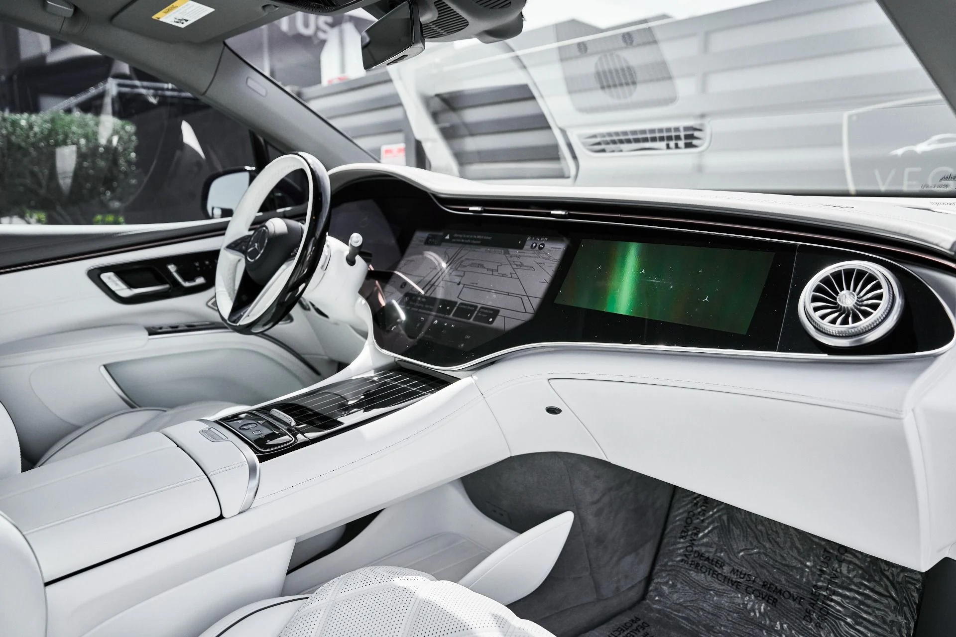 mph042_1066102306_Used_2024_Mercedes_Benz_EQS_Maybach_EQS_680_1774575206_8ee64ea617