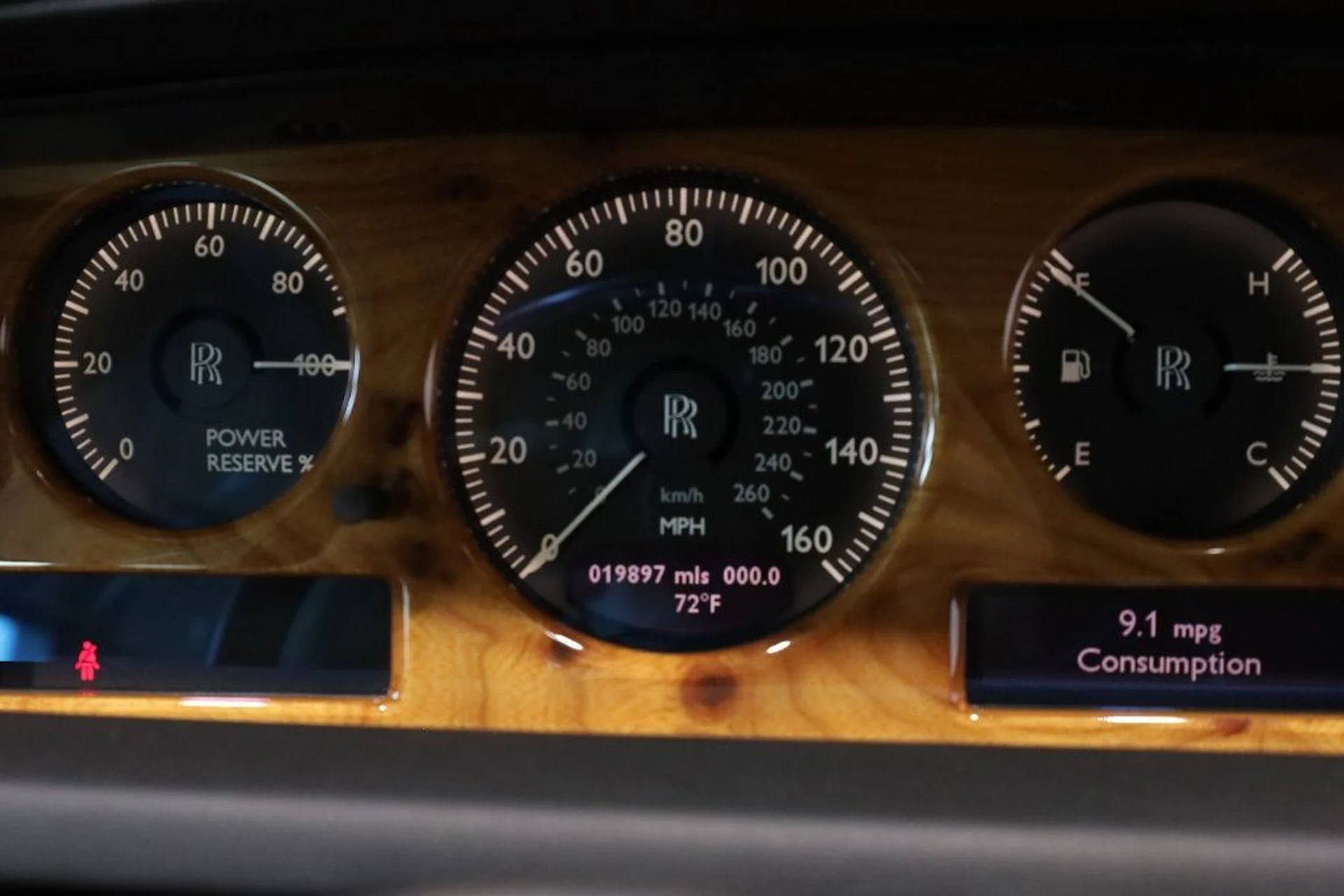 mph042_1070854899_used_2010_rolls_royce_phantom_coupe_2drcoupe_9689_23022670_43_1024_6f64536f8f