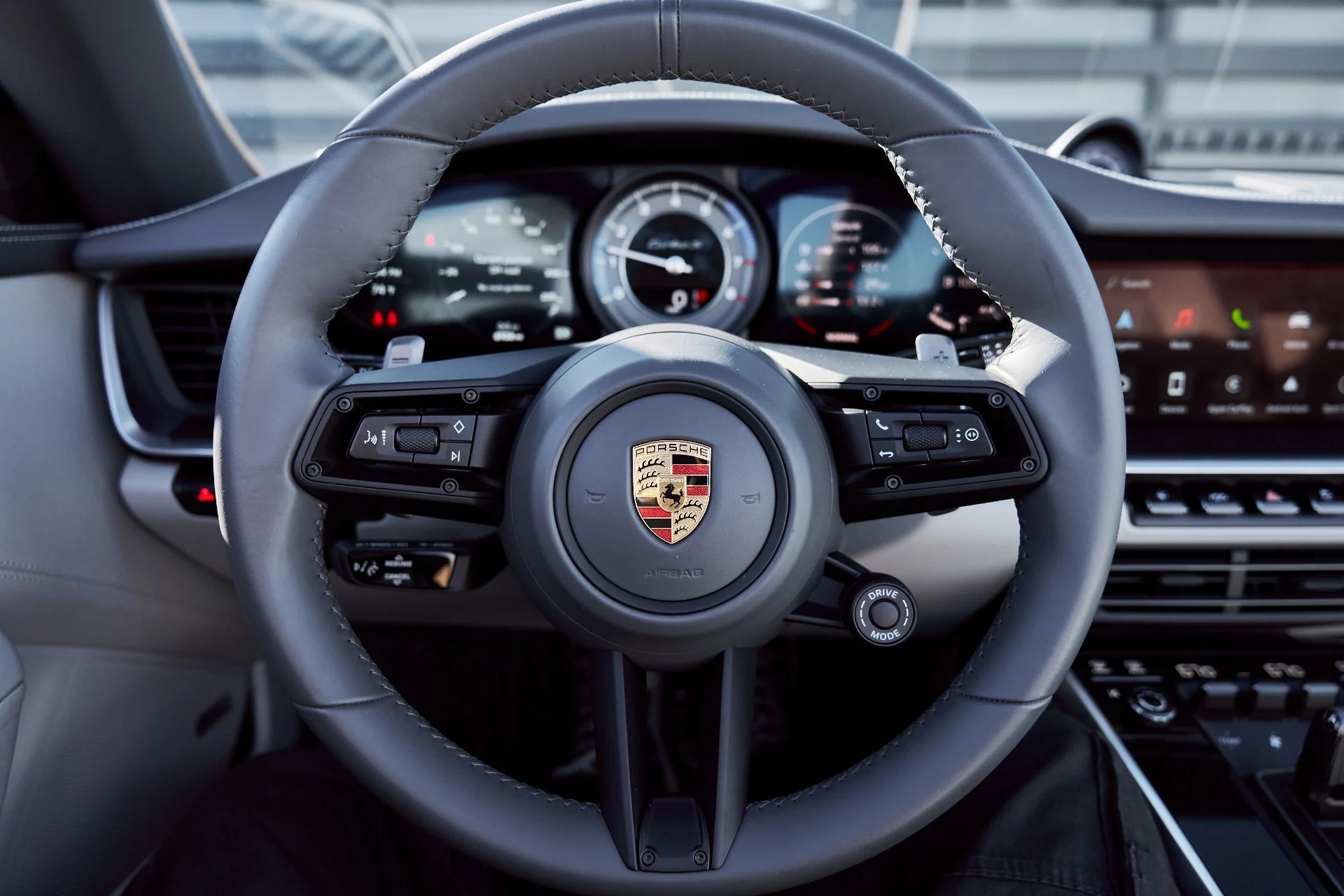 mph042_107212028_Used_2022_Porsche_911_Turbo_S_1770670651_e96d0754c1