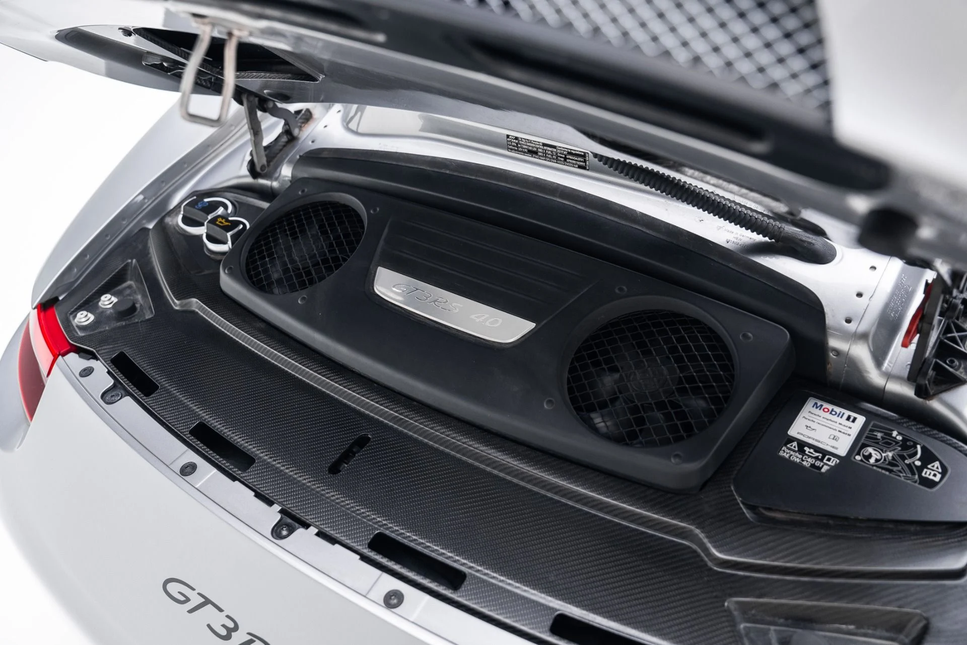 mph042_1104205964_Used_2019_Porsche_911_GT_3_RS_1764709570_7792f9dca0