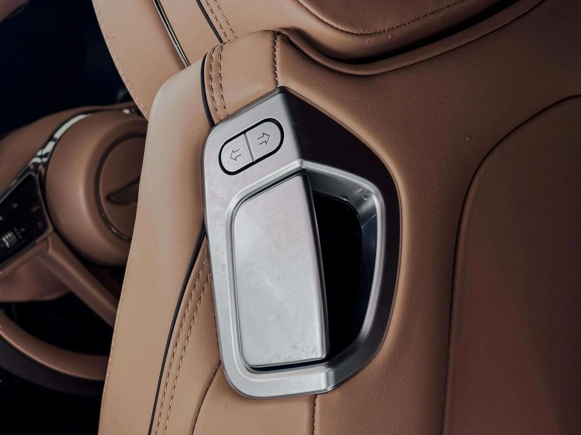 mph042_1108165292_image_43_c4d0849e8f