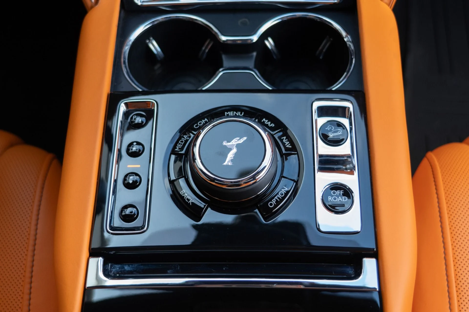 mph042_1144415209_Used_2022_Rolls_Royce_Cullinan_1758310324_2ca711401f