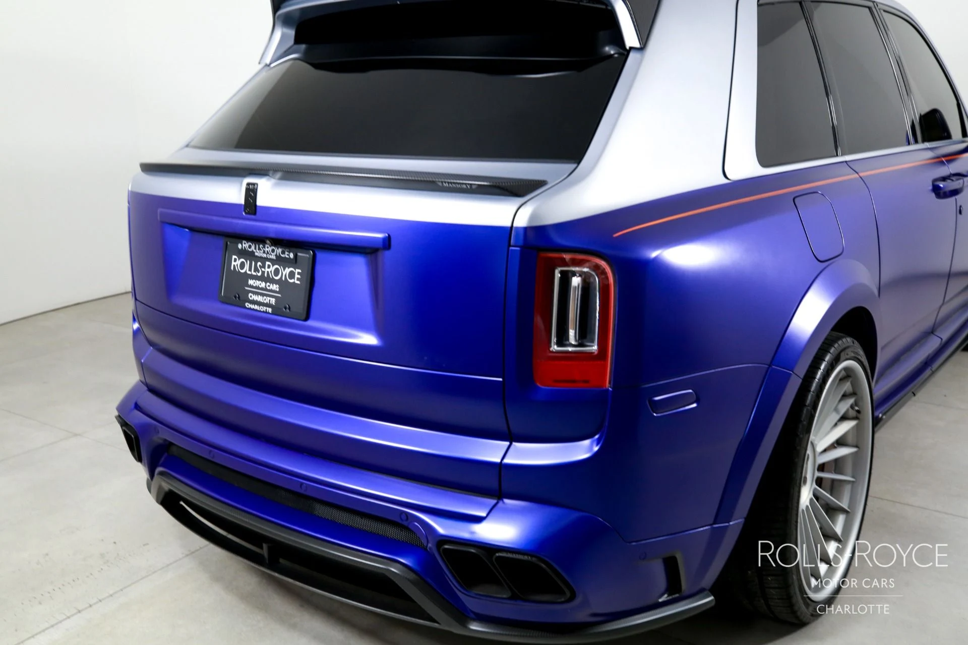 mph042_1146687642_Used_2019_Rolls_Royce_Cullinan_Mansory_1771362670_5867eb74f2
