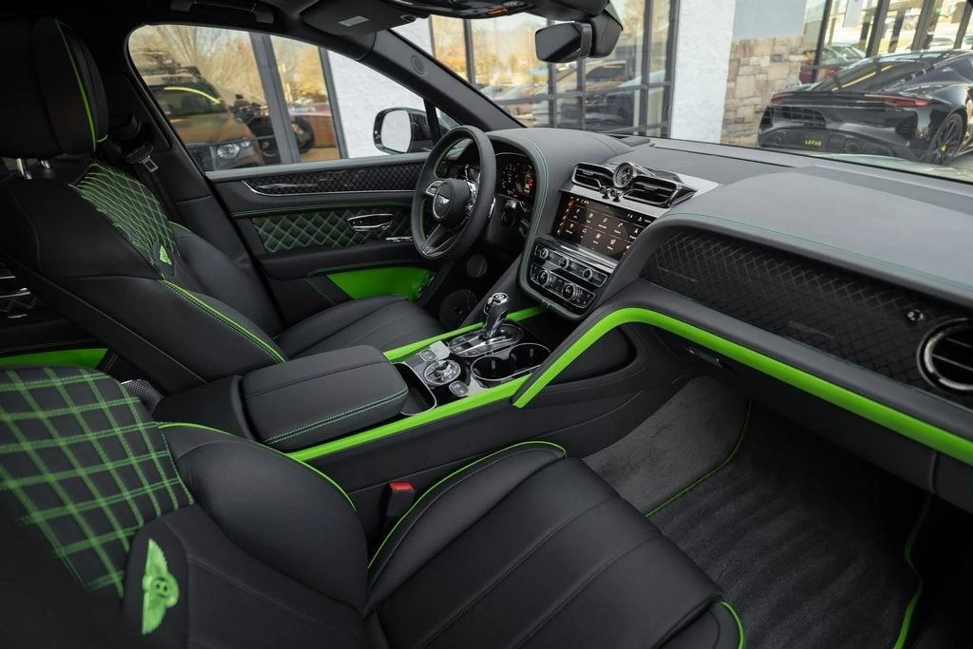 mph042_1161873107_9b1785f02672a01112e52416707812e0x_b0bcff7d3d