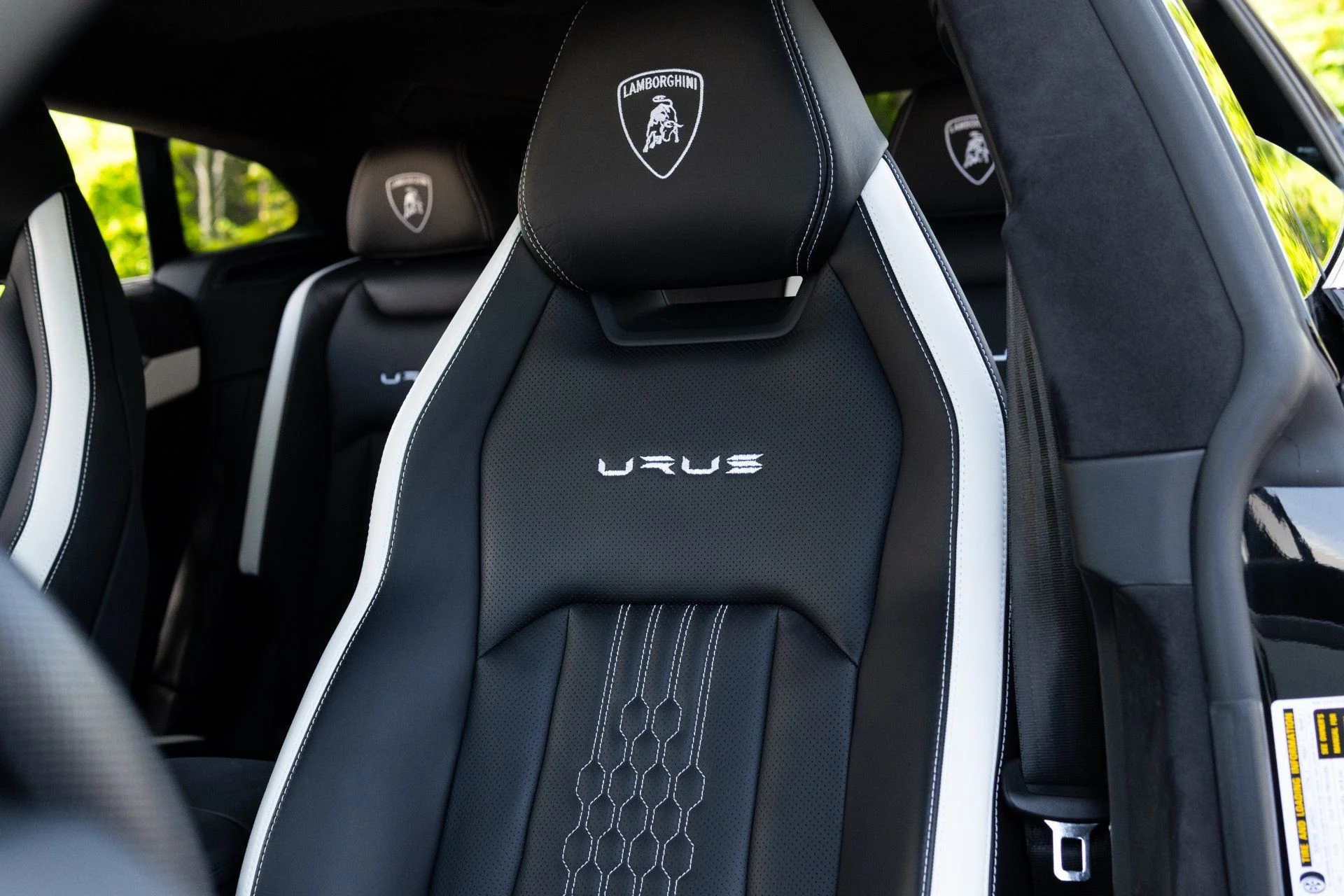 mph042_1175683937_Used_2023_Lamborghini_Urus_S_1780940773_30a90444af