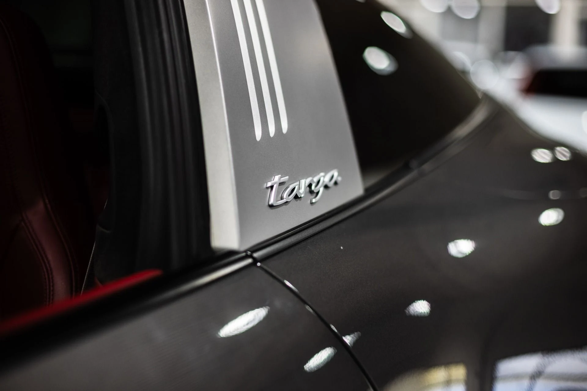 mph042_11942365_Used_2022_Porsche_911_Targa_4_S_1770782641_9a8df1d6db