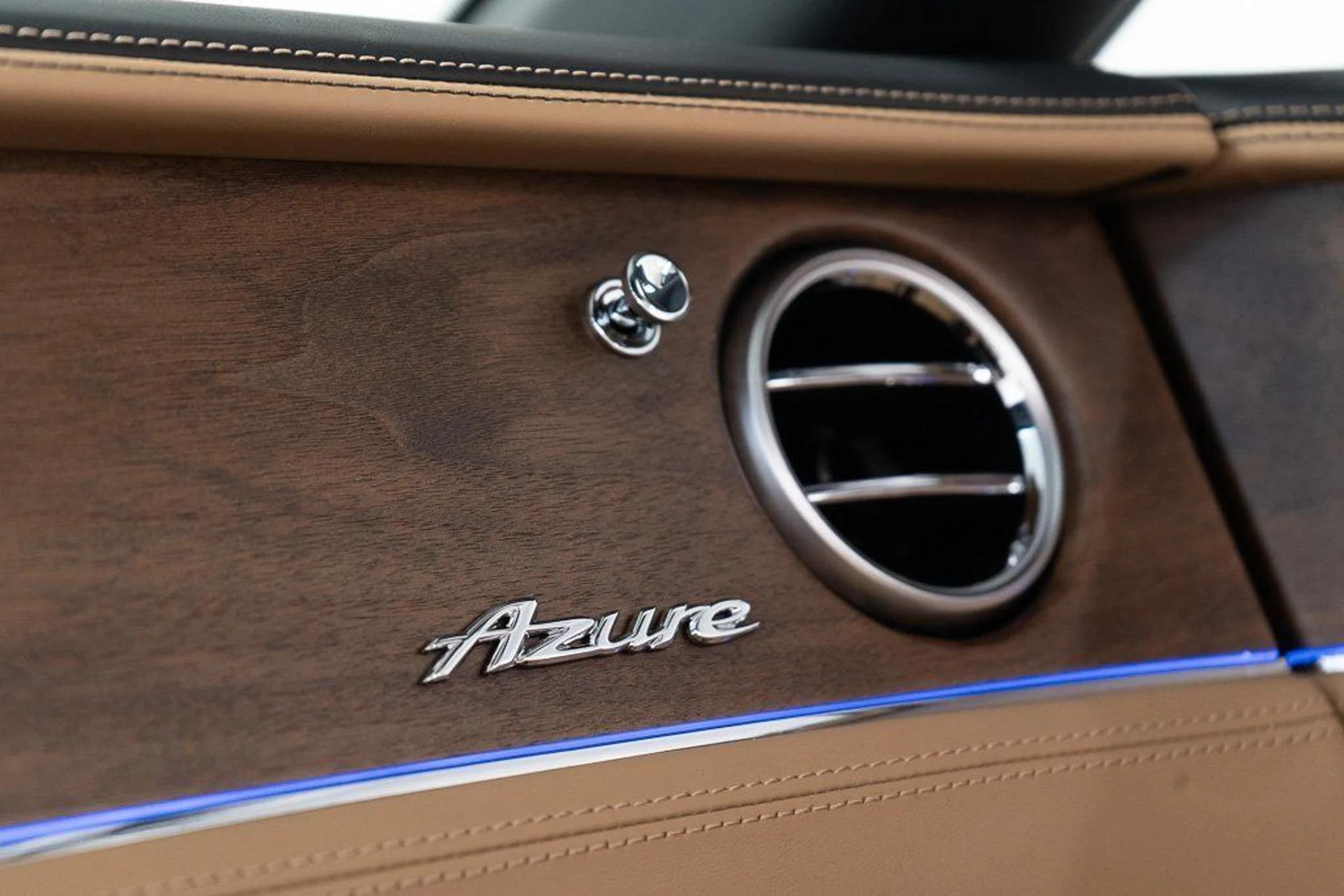 mph042_12047747_9ebd37fa639494ed7d08a0bcfec0af71_ec920f606b