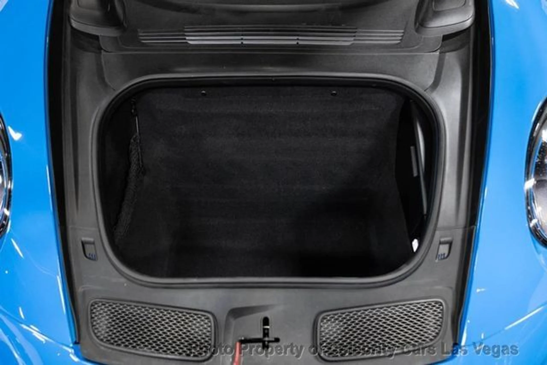 mph042_1217706846_used_2022_porsche_911_gt3coupe_9707_23088609_47_640_23256076c4