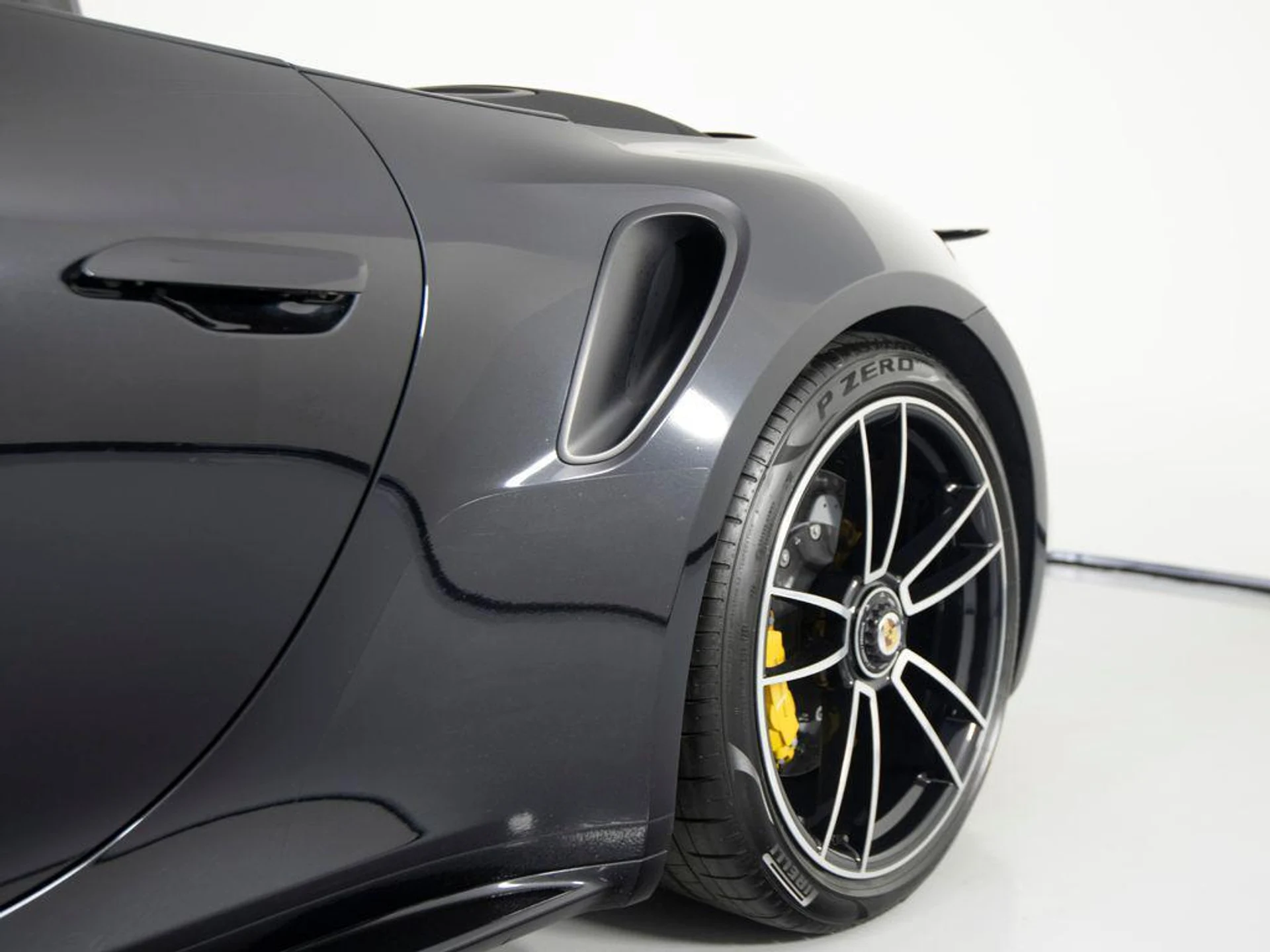 mph042_121988889_Is_HQ_pe_L3ru3_CTG_8sps_Hnl_N_Vcso_e9d2c16945