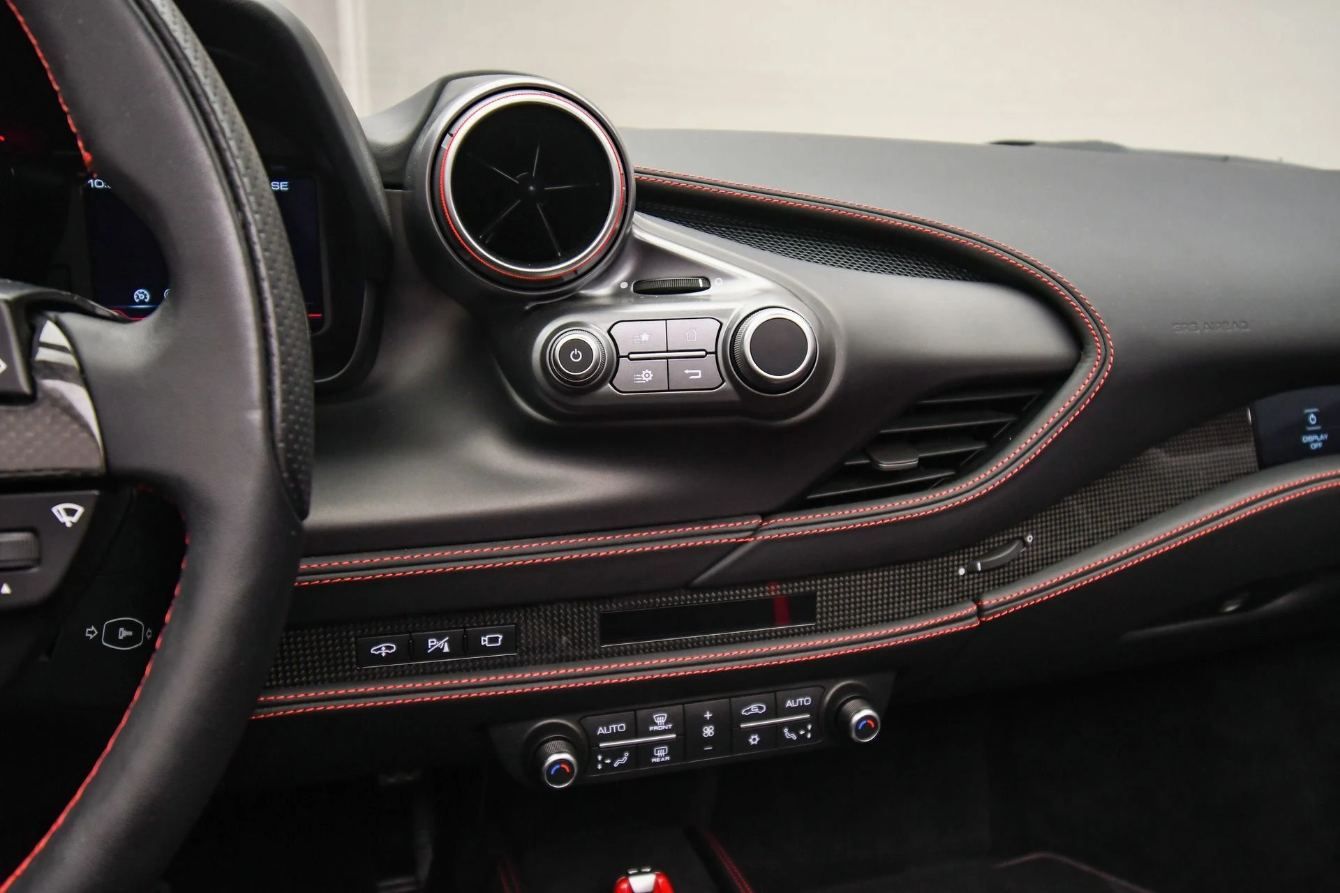 mph042_122468470_d50bfdd4b4e2415caae86a3ffc784e7b_70f75ab652