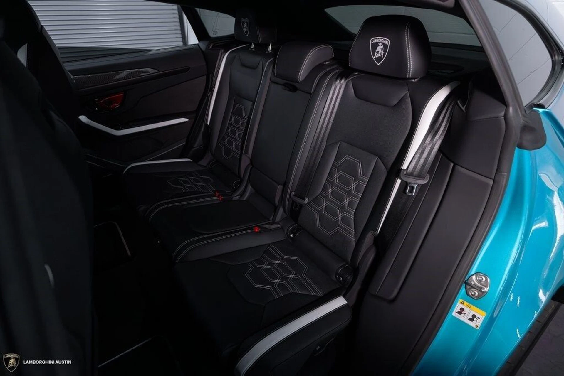 mph042_124942839_aa13055157835dbcb3ebb58784eb3bc0x_c1fda56e07