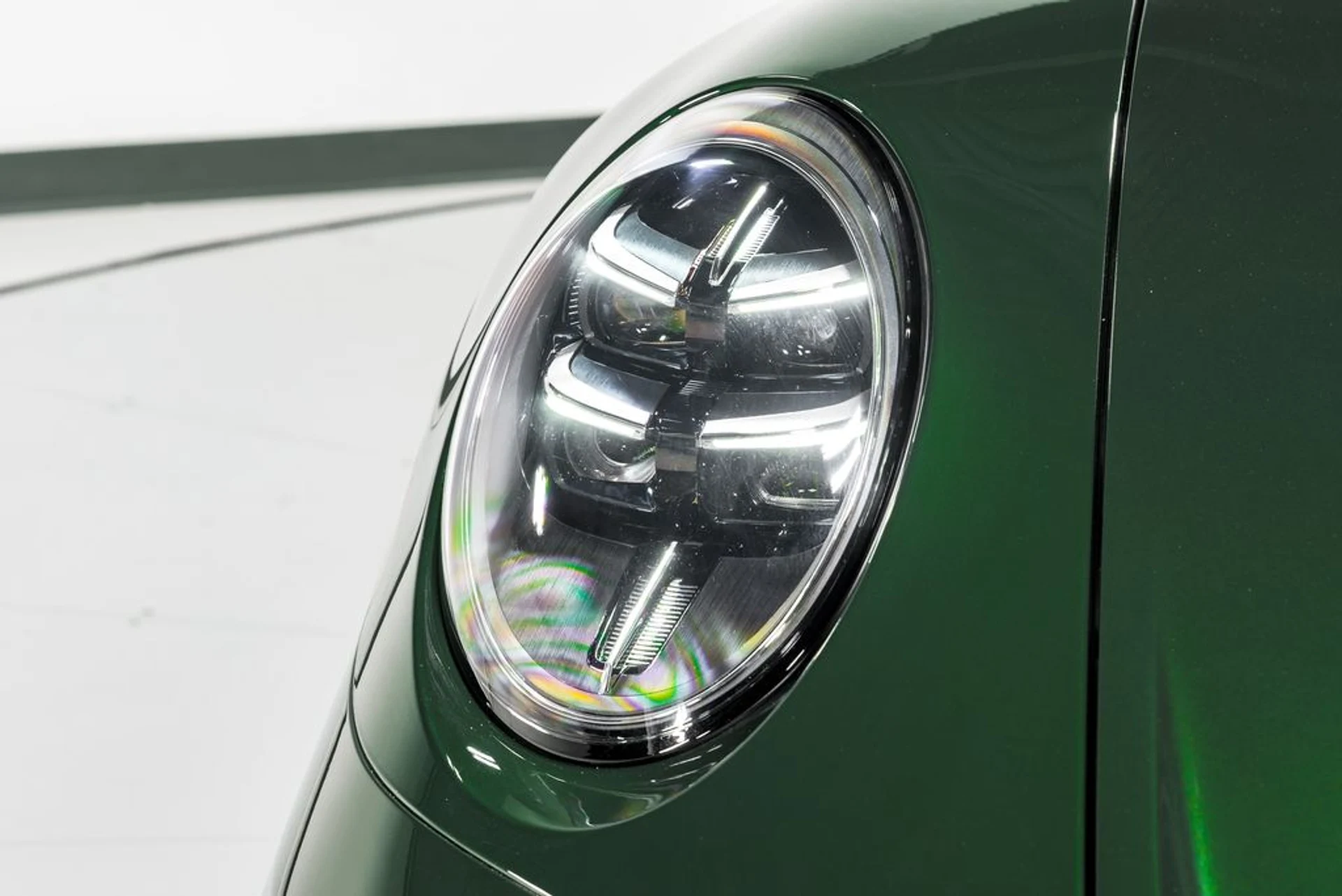 mph042_1253920490_80c3141224eaf0132ce91d8d6b3b2c1bx_4828ce1b42