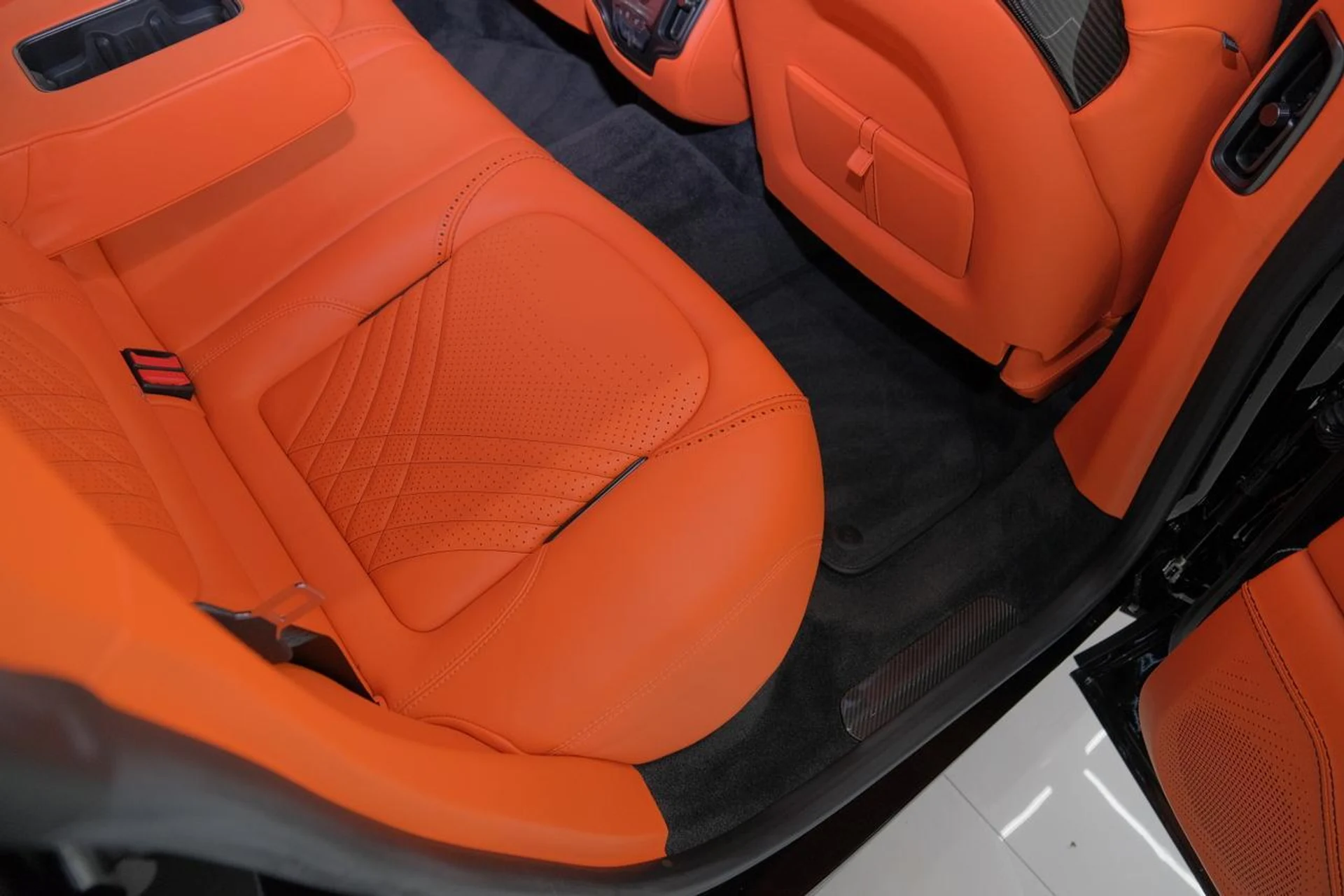 mph042_12838496_08dc0b0e409a90c158677f2a2ab6d2d7_a0e60ba917