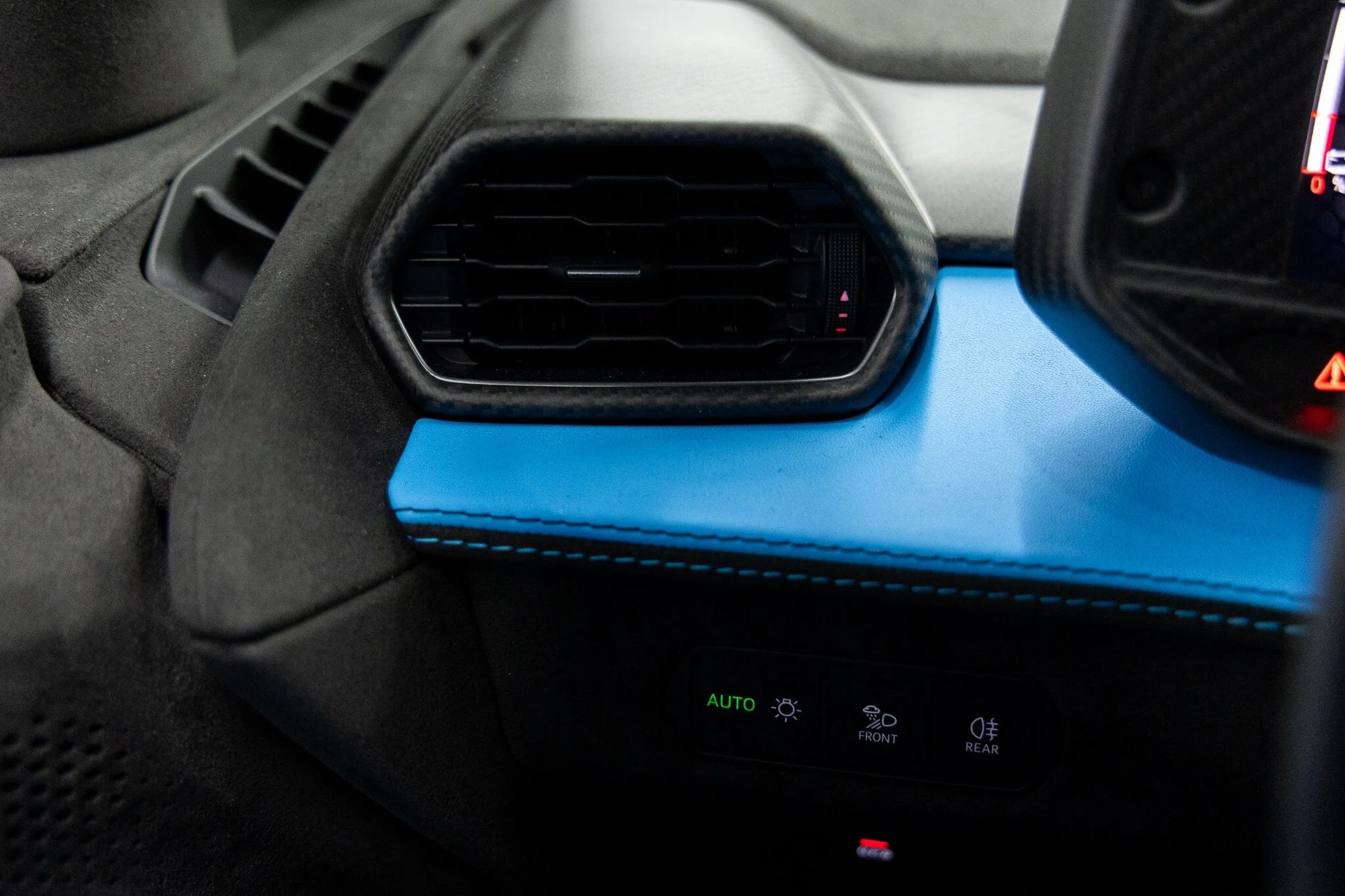 mph042_1295052179_d2a06a9c6d556145f6171ebf0de9cf76x_081b6fa352