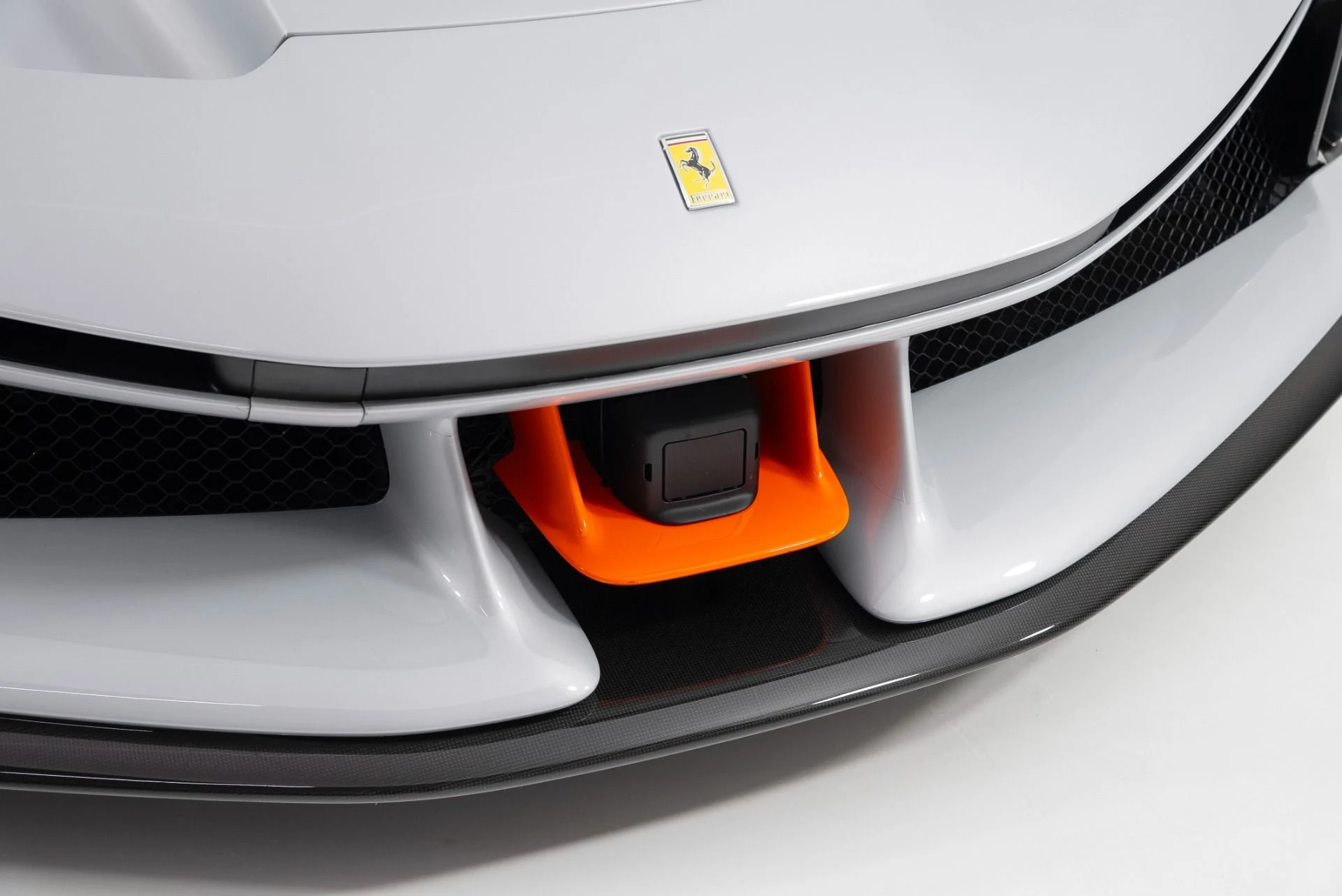 mph042_1298721551_Used_2024_Ferrari_SF_90_XX_1757543704_c07e0474c8