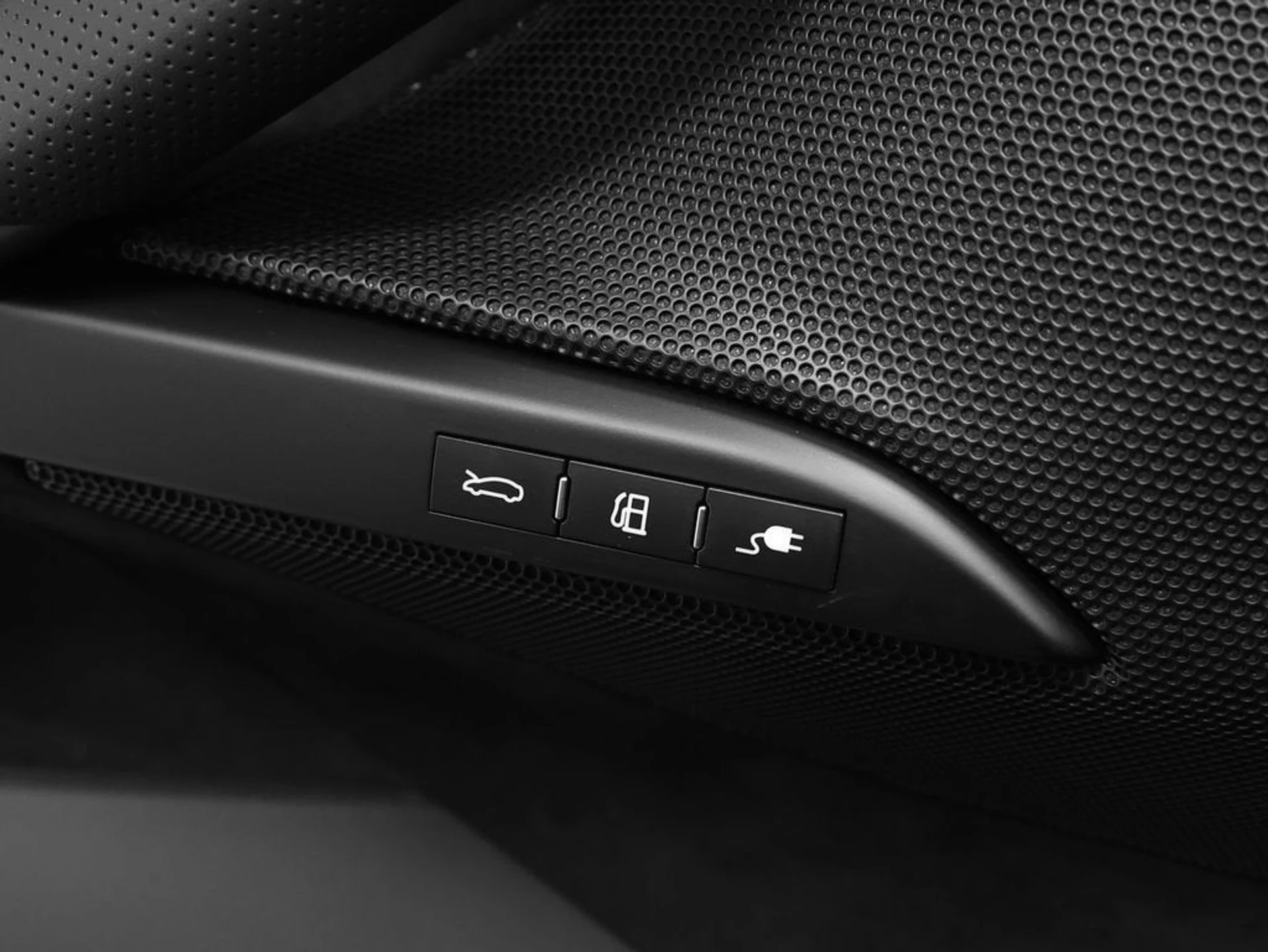 mph042_131380858_43_e7cf340735