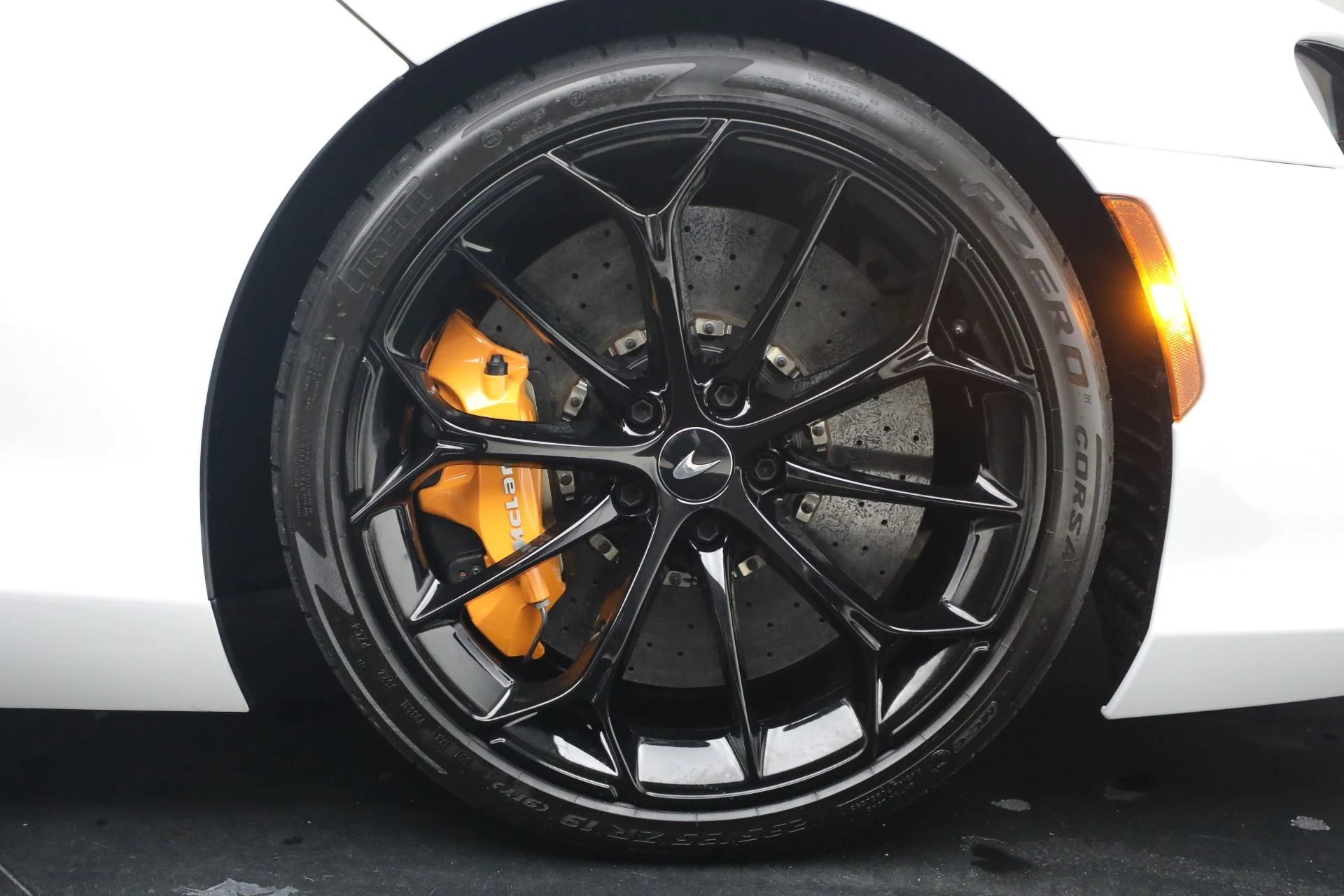 mph042_1351306147_Used_2023_Mc_Laren_Artura_388cd1ccc5