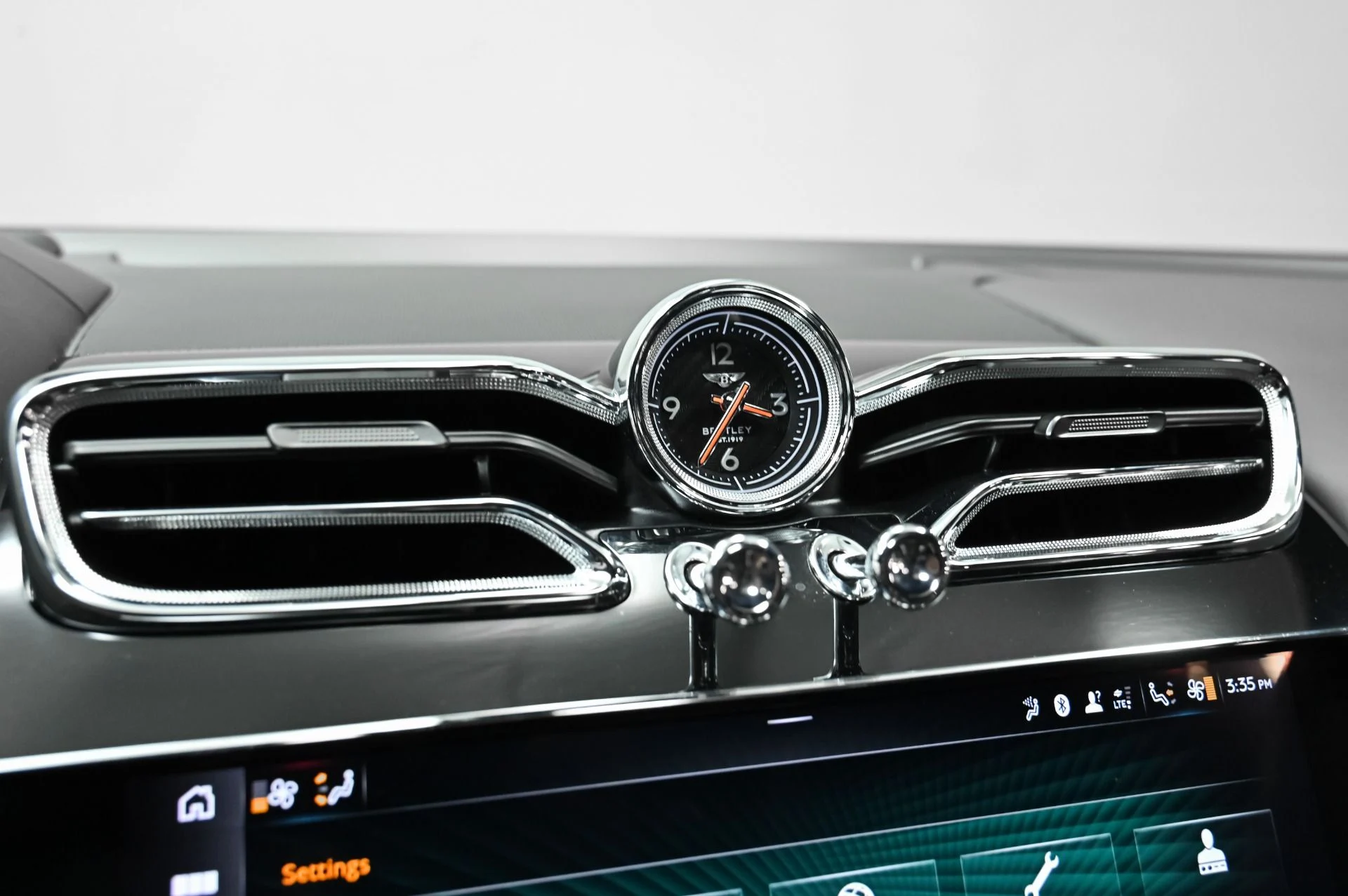 mph042_1352117483_Used_2022_Bentley_Bentayga_Speed_1758039444_e05c6cc768