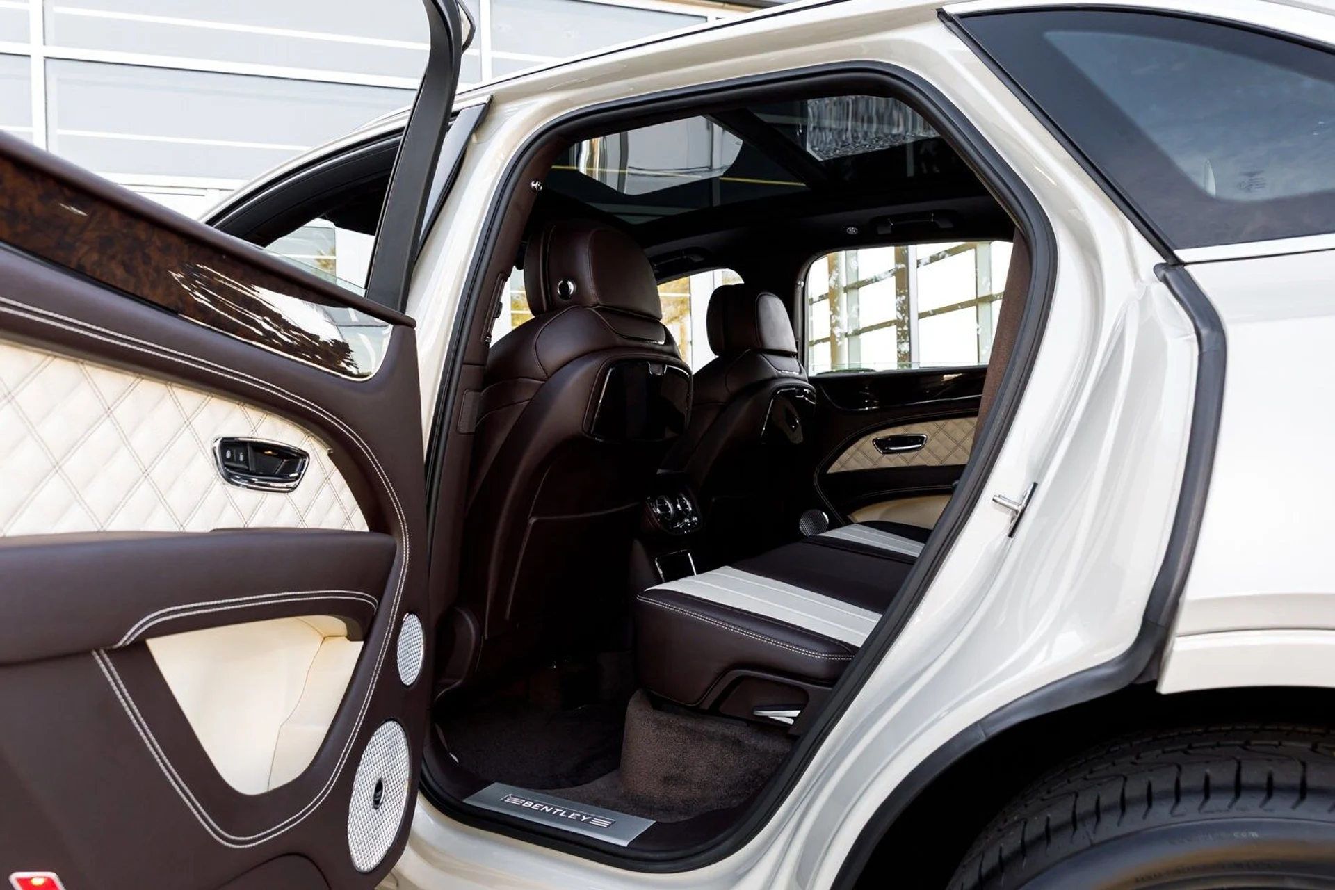 mph042_1354640805_11d6701386fe1082818d2574a10ff3d0x_b94b7d6597