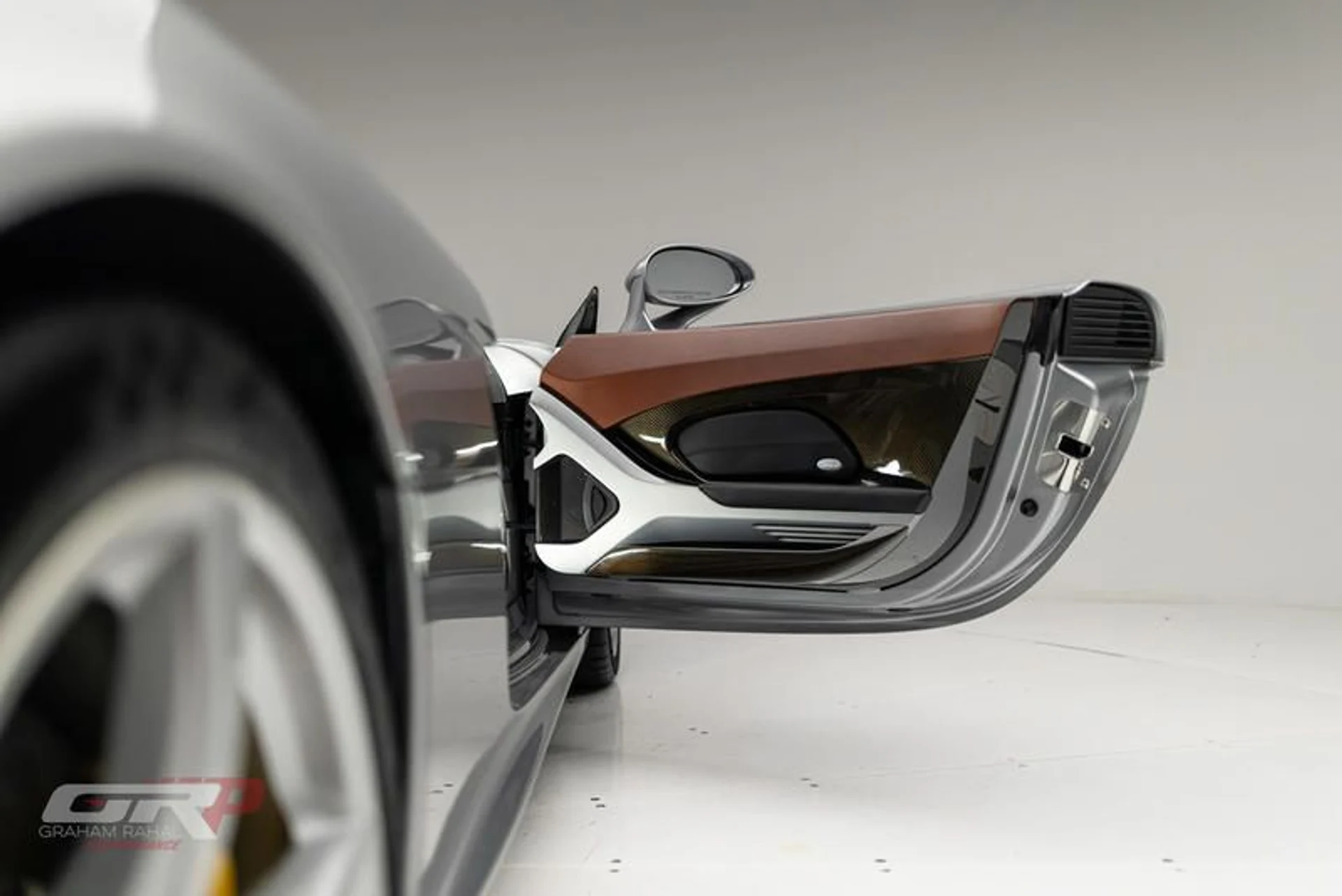 mph042_1372024779_B05_B195_B_F248_4729_85_D9_7_D8_B9528_D92_E_06b4134ede