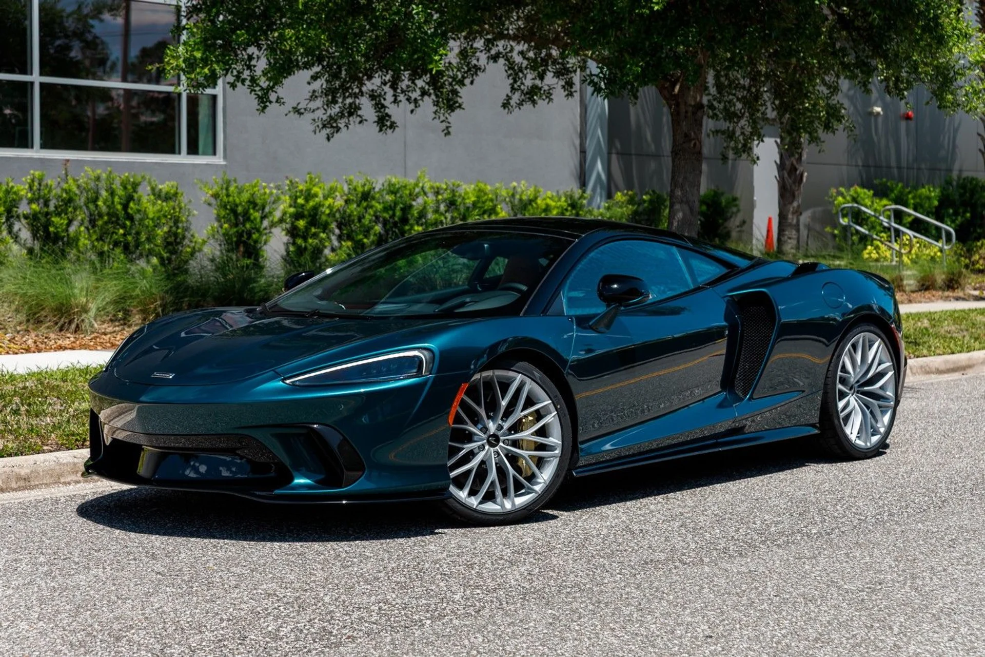 mph042_1378054943_672_p43_l_3a4965e758