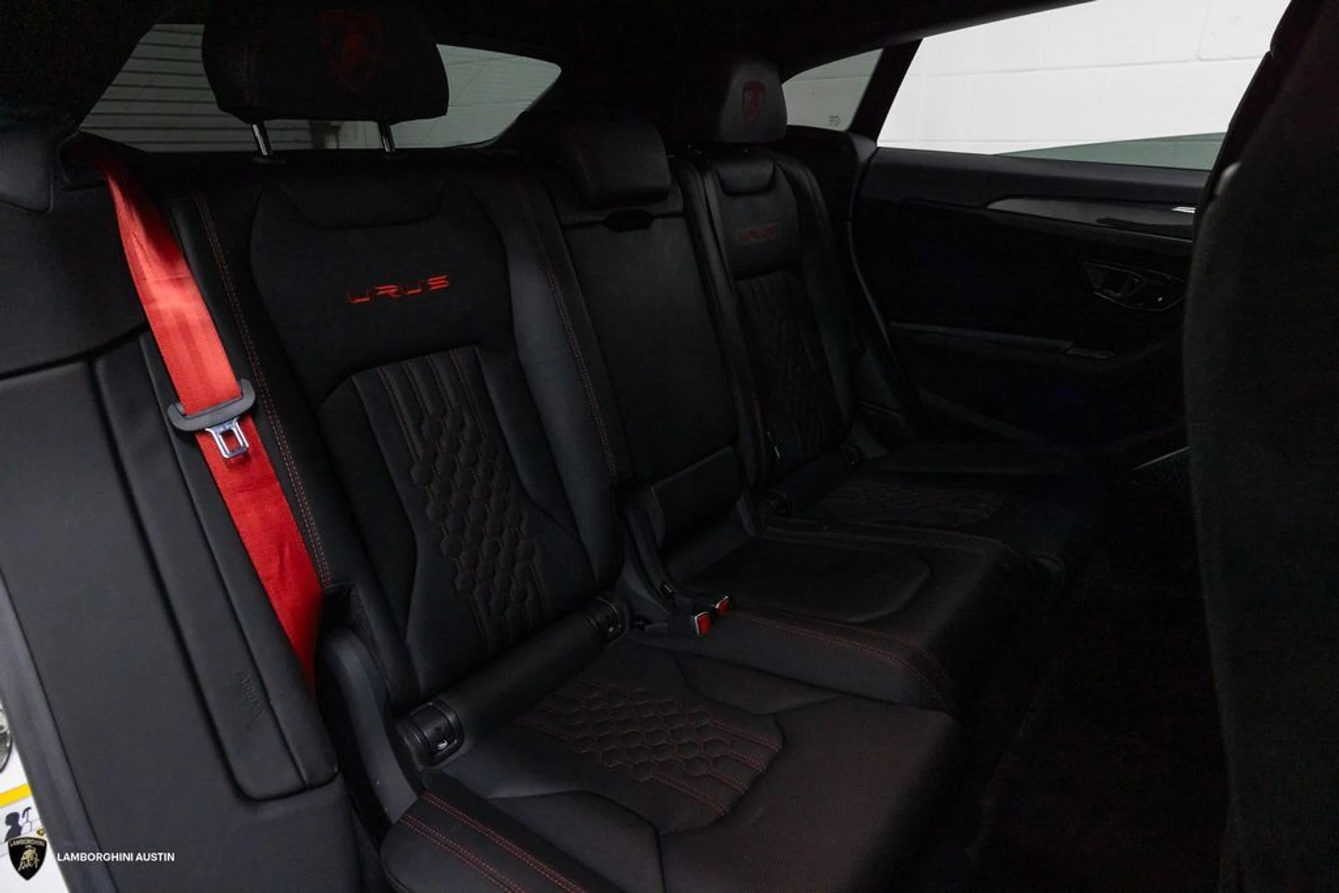 mph042_138746243_922b47803ba2546ca74cb67a083cbc64x_c0c4c0e893