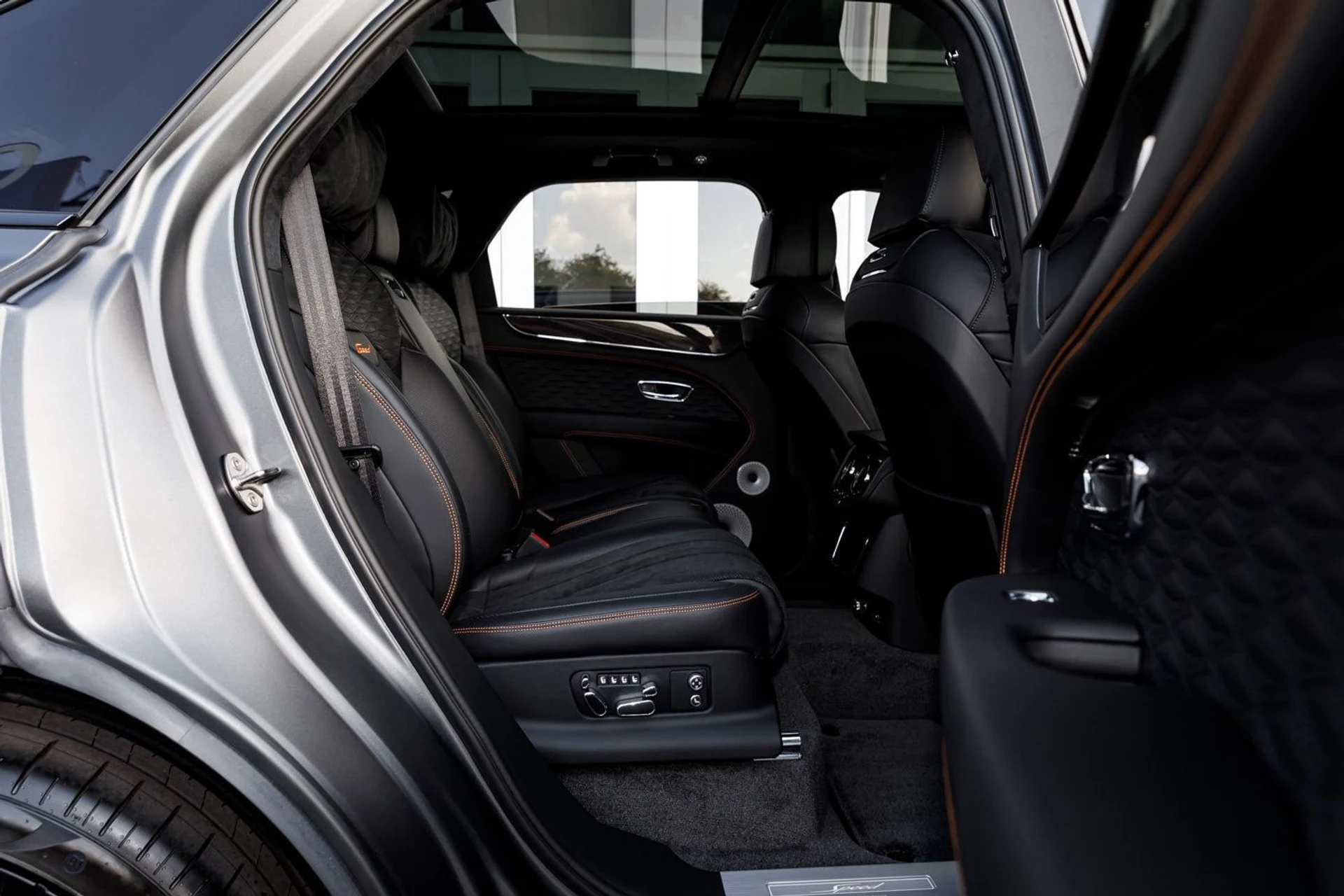 mph042_140574327_7730dfca597e92f3f88cf590ddb2a4eax_c95d5eb13f