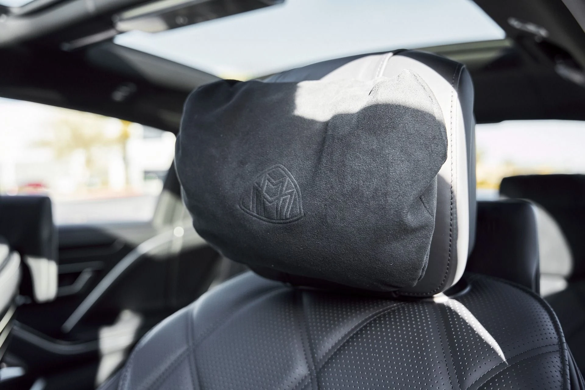 mph042_1408168842_Used_2023_Mercedes_Benz_S_Class_Maybach_S_680_1769804025_6f326a618d