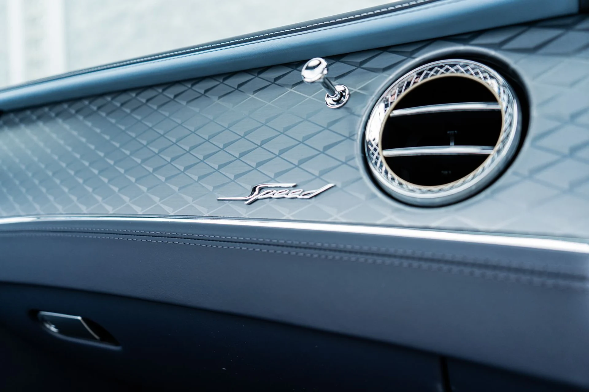 mph042_1412618669_6529997c_73f6_4aac_afd0_88bdceeaa781_e0af196065