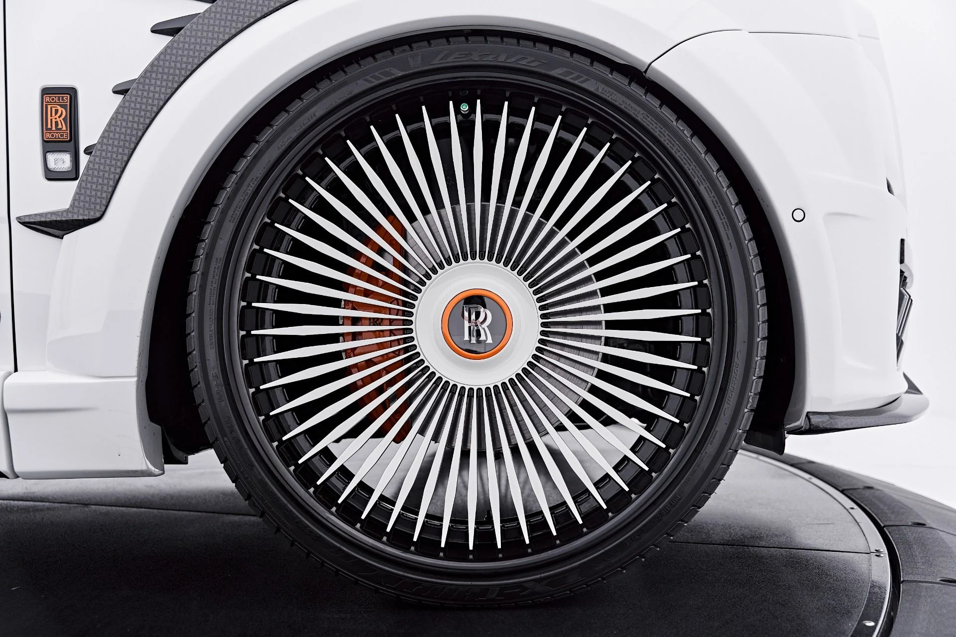 mph042_1424218569_Used_2026_Rolls_Royce_Cullinan_Base_1785200831_52851a68e0