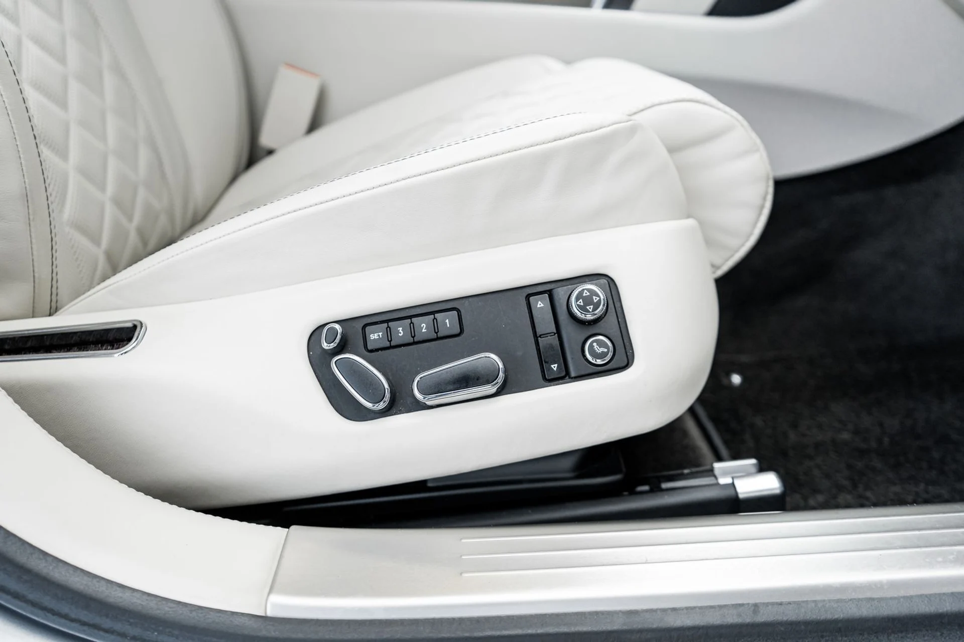 mph042_1434711282_c79ce427_d65d_44b9_833b_459913eda0f3_d3e7ec4a7a