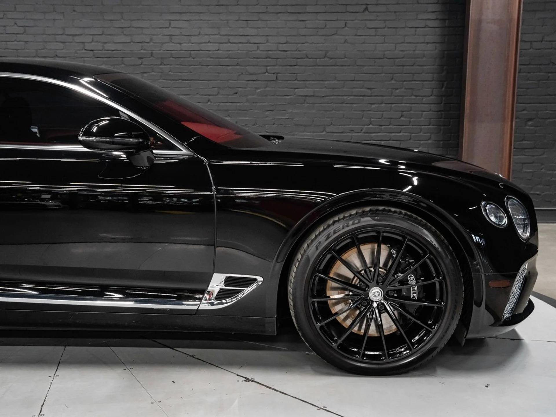 mph042_1441690152_bentley_continental_2020_18ee4e043d