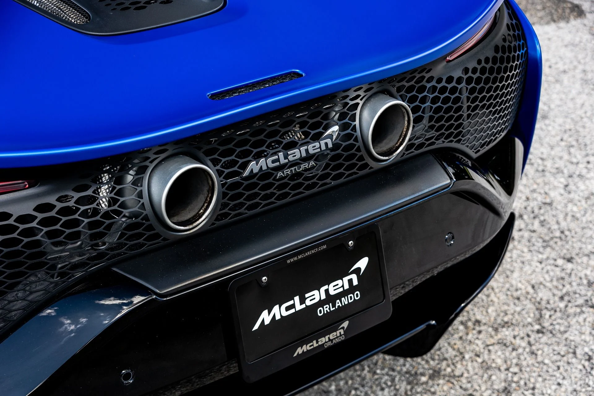 mph042_1443269263_Used_2023_Mc_Laren_Artura_PERFORMANCE_e03ab5f240
