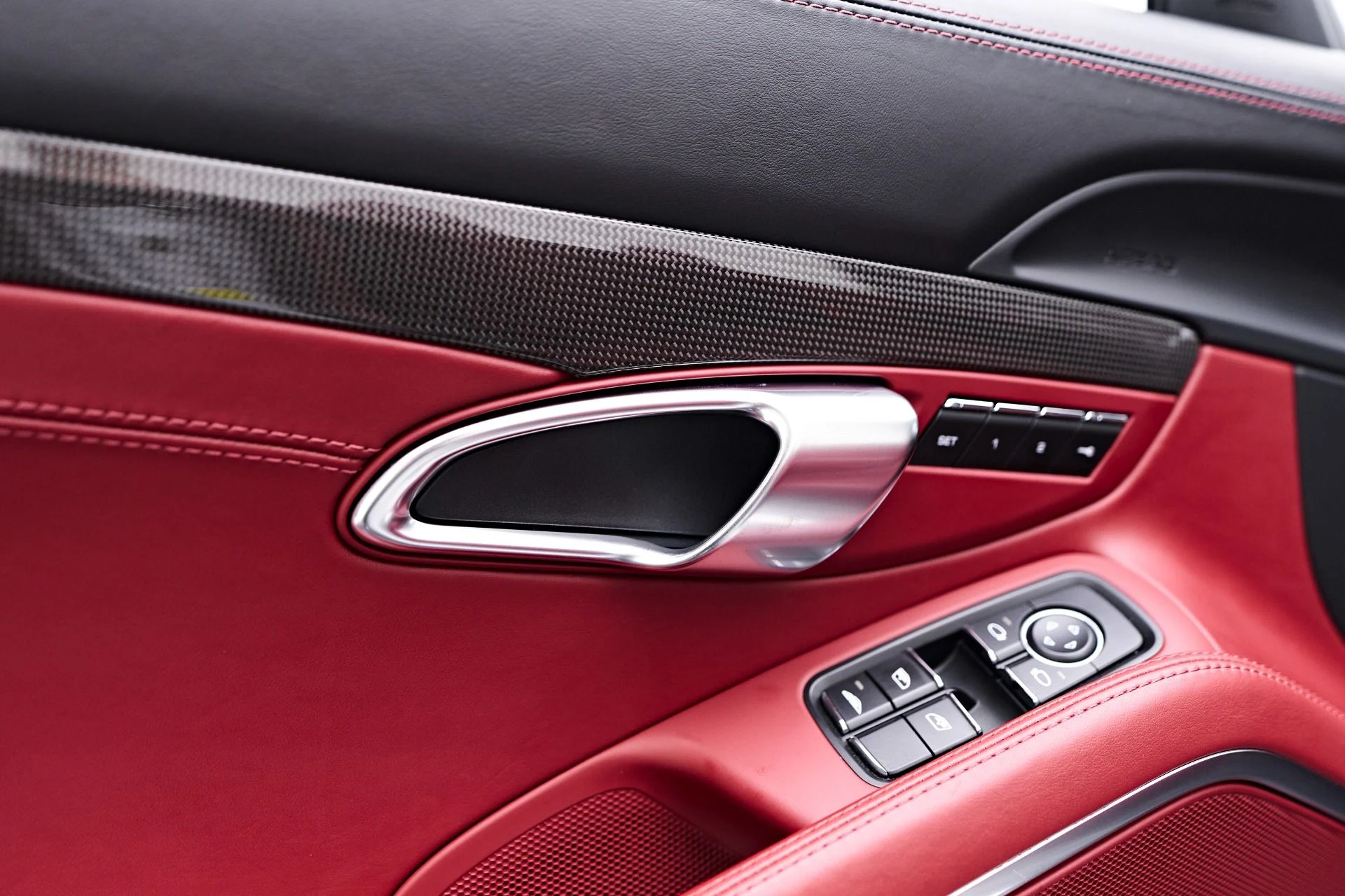 mph042_1445559152_Used_2019_Porsche_911_Turbo_S_1755714959_0fd24059f0
