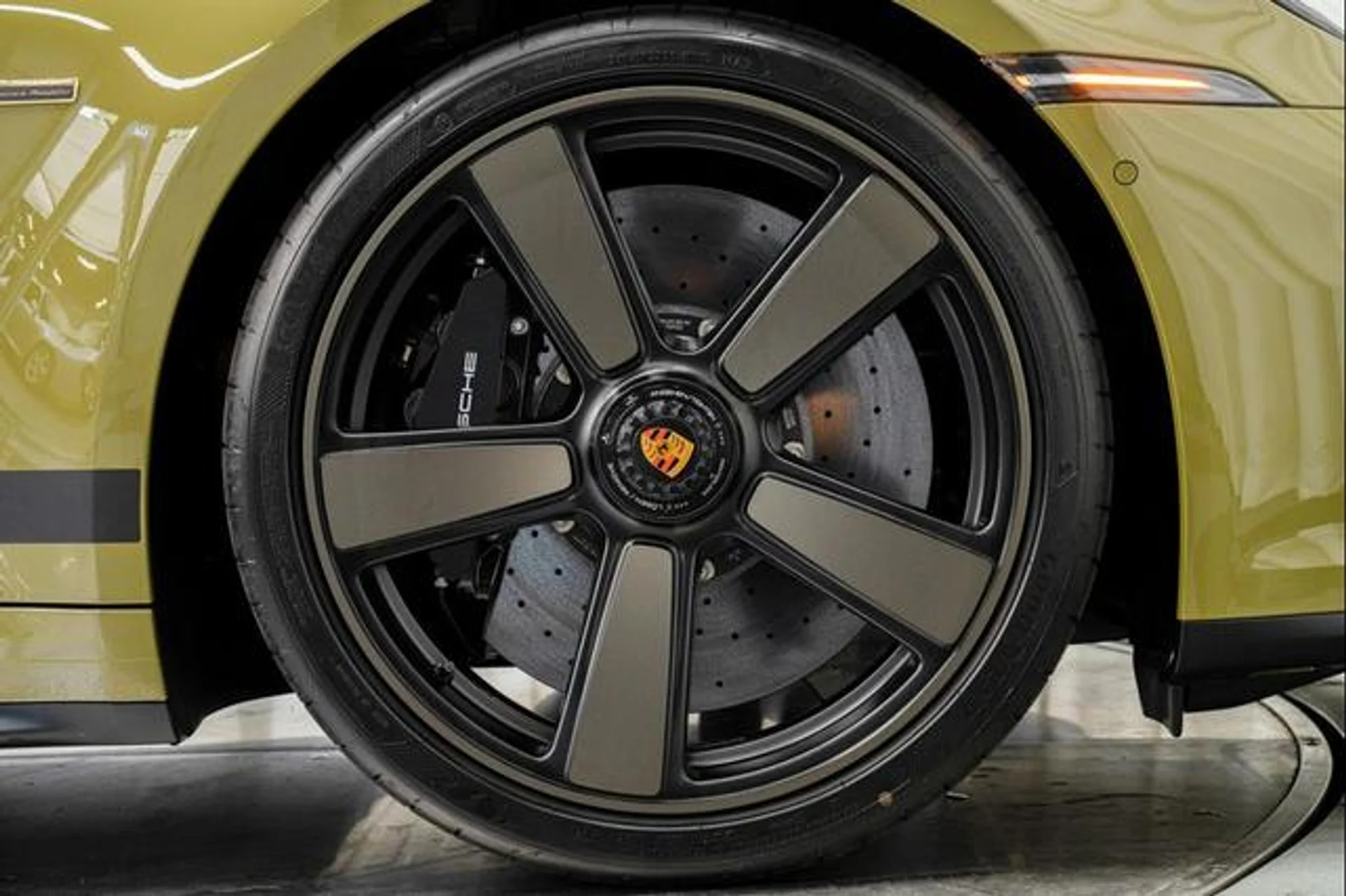 mph042_1446037605_Bd13l_D3_O_Muv_Vhn_J7vgh_W3gx_ZO_U_679122df2a