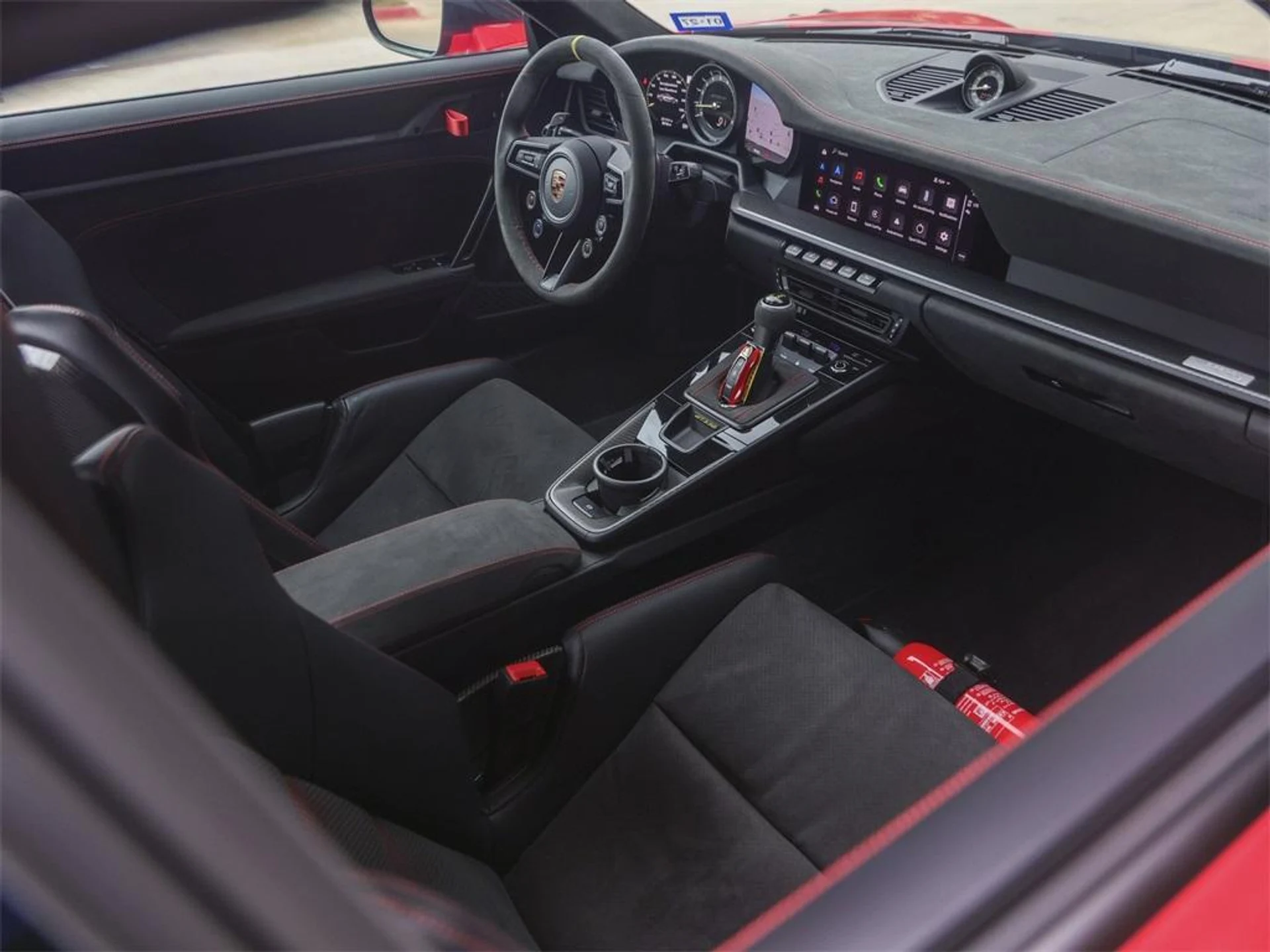 mph042_145961164_Gz_Ff_Cfa_Mh_Pu_CFY_s2j8rijp_NKM_729e16cab8