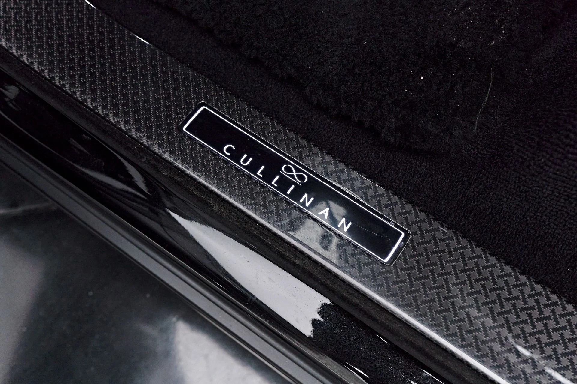 mph042_146621584_Used_2022_Rolls_Royce_Cullinan_Base_1679686724_23f7ac4618