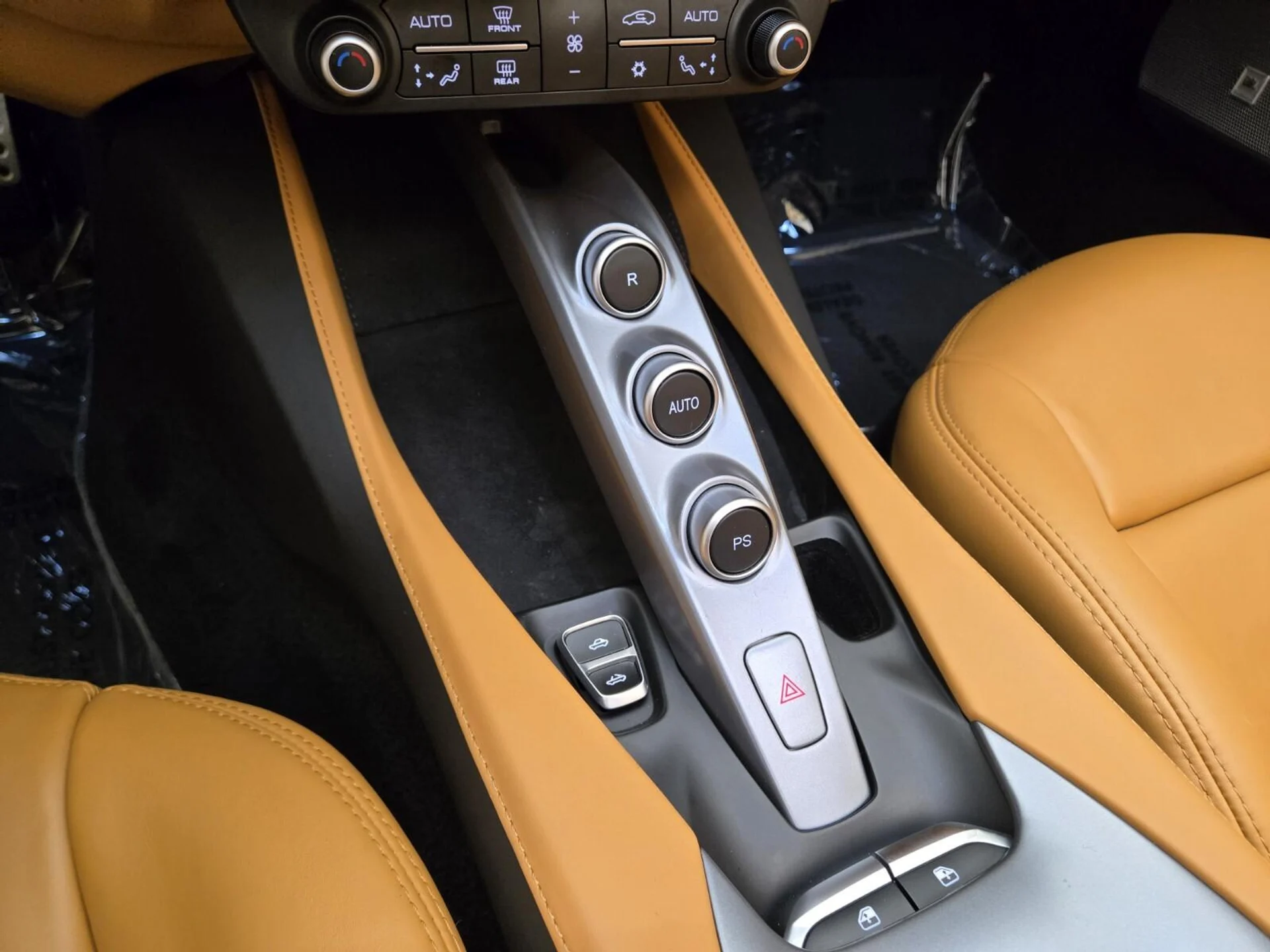 mph042_1466491554_Used_2019_Ferrari_Portofino_1762588102_44960c3fa7