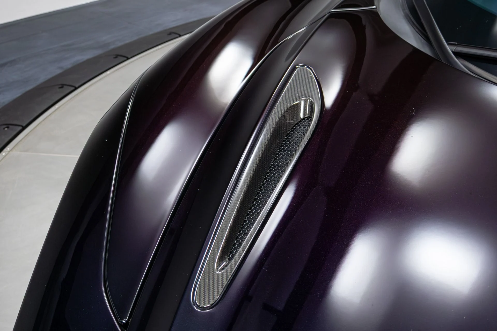 mph042_14796611_Used_2019_Mc_Laren_720_S_Luxury_1770250296_b1ce7bf97c