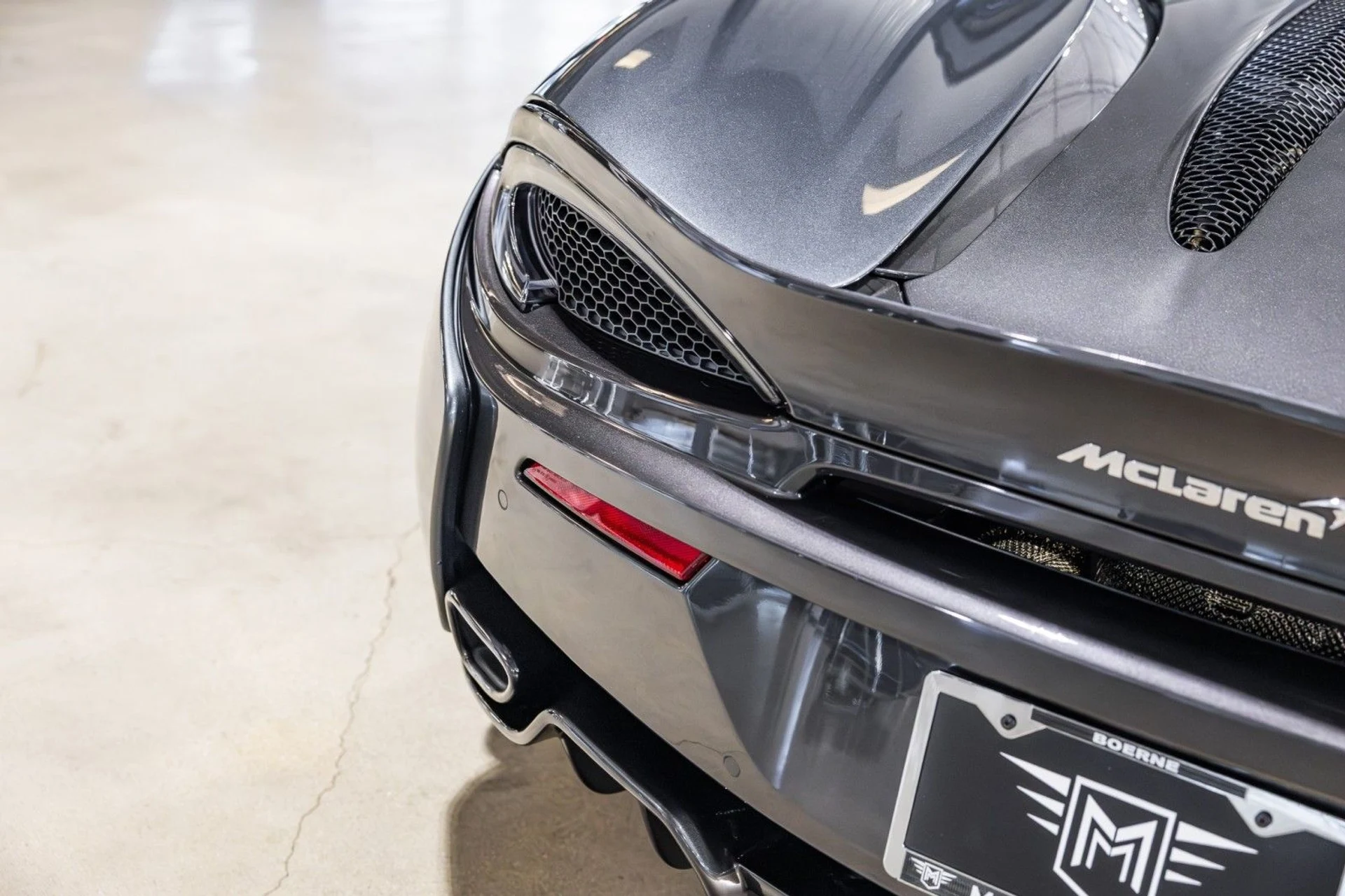 mph042_1480194206_VQ_0c3b6a0e7b