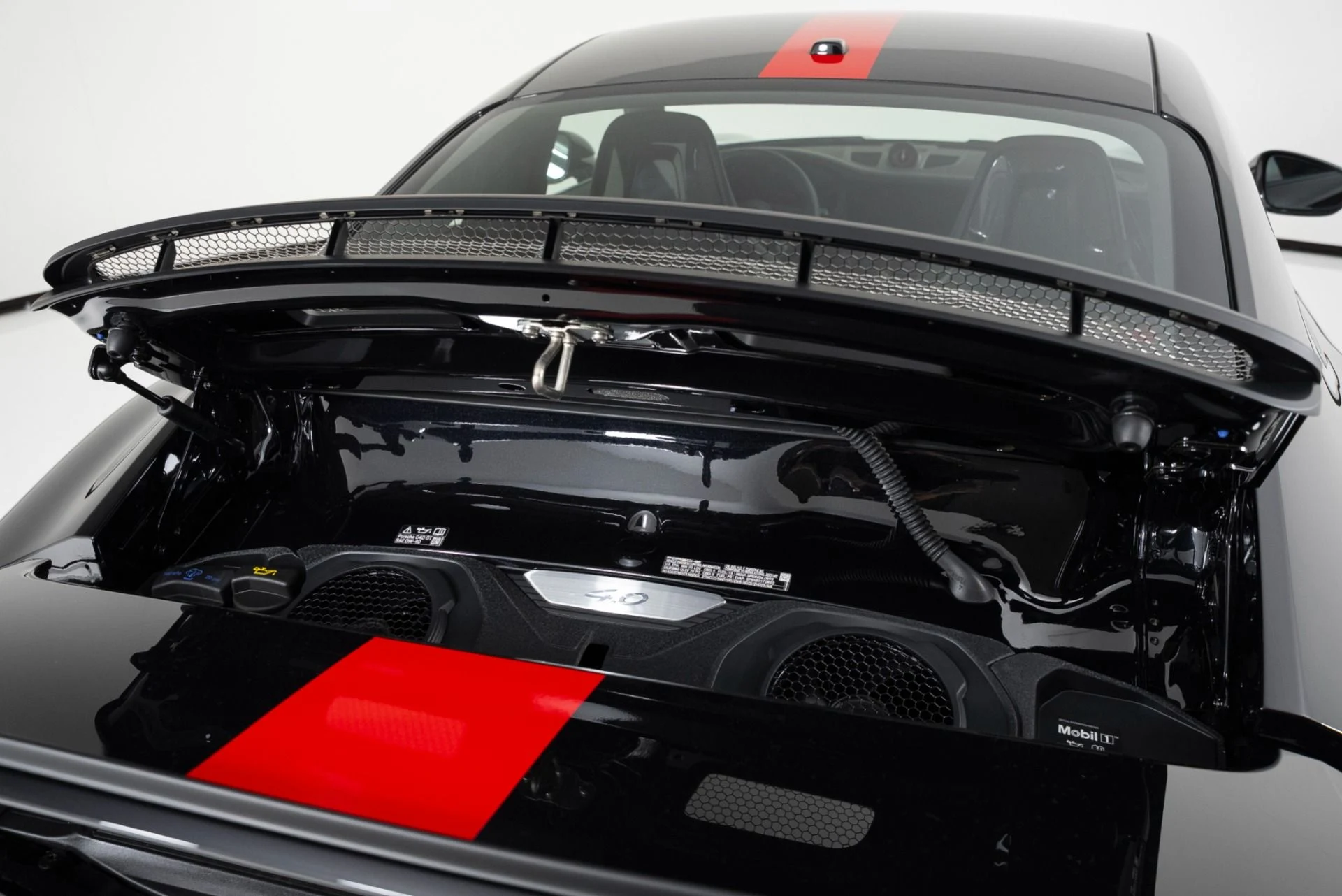 mph042_1480430333_Used_2025_Porsche_911_GT_3_Touring_1756254264_7d4278d569