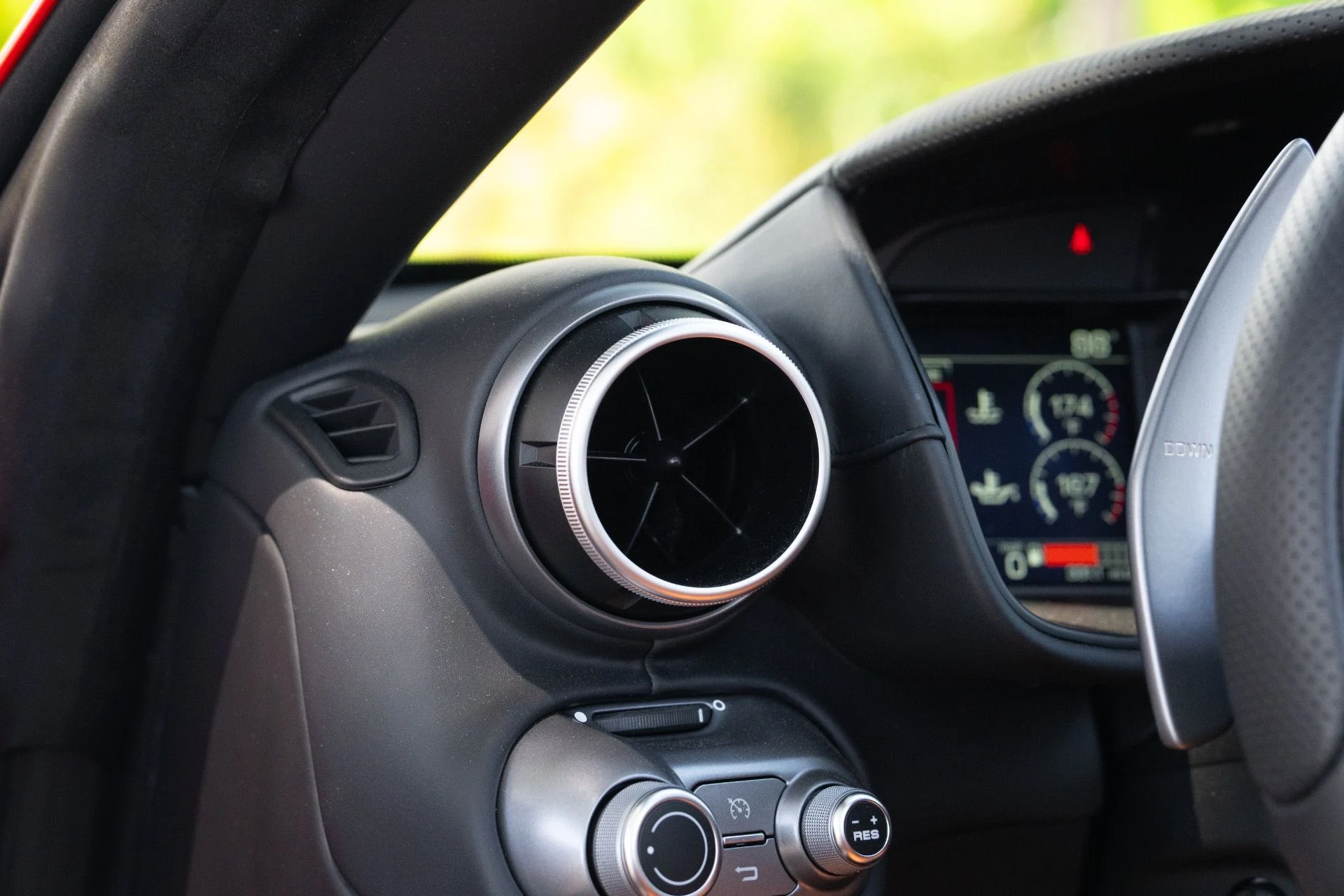 mph042_1489608457_Used_2023_Ferrari_Portofino_M_1778867295_dd90195778