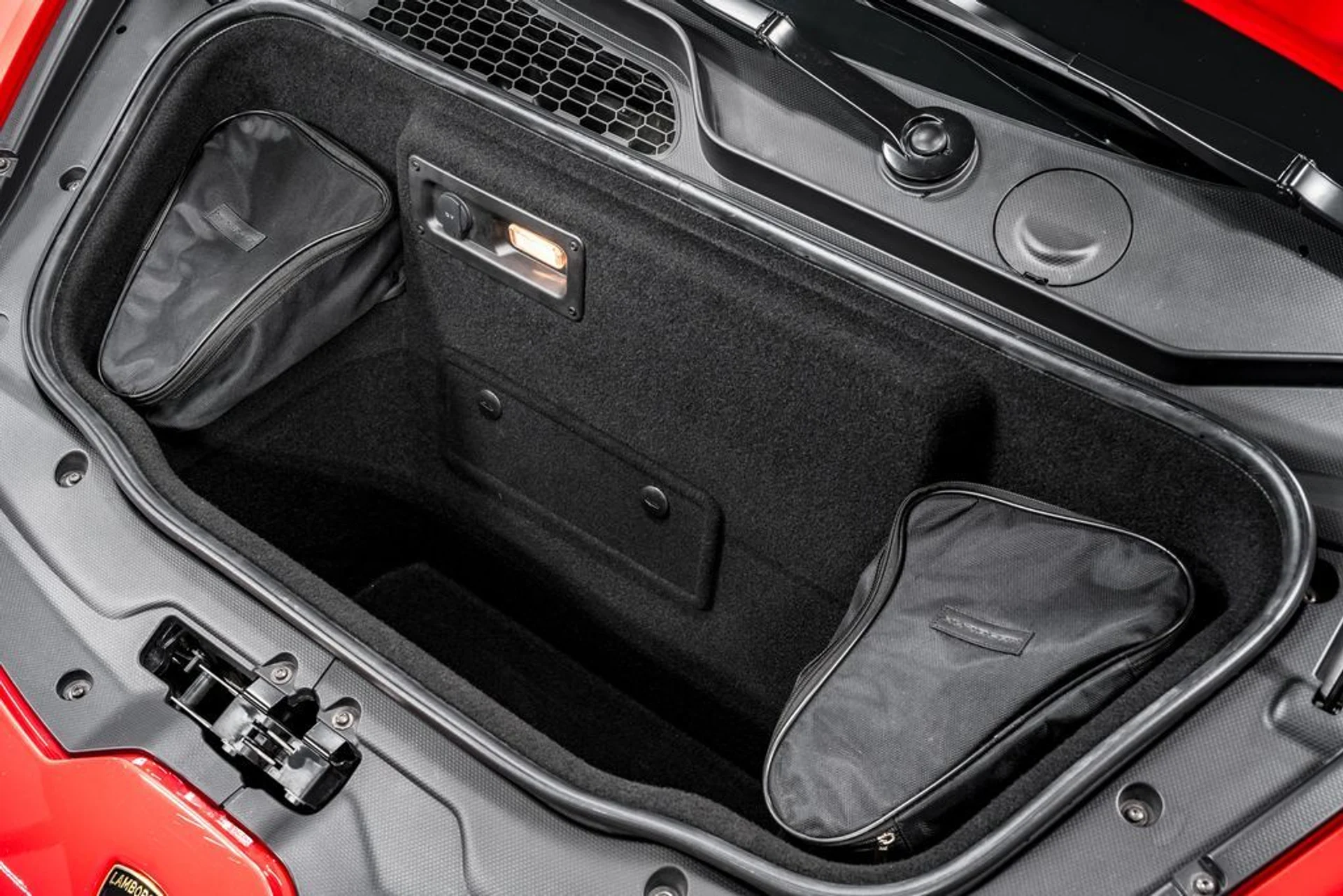 mph042_1490135391_c03c5957cafdbbe43aec0c66b2cb005ax_c37581e5d4